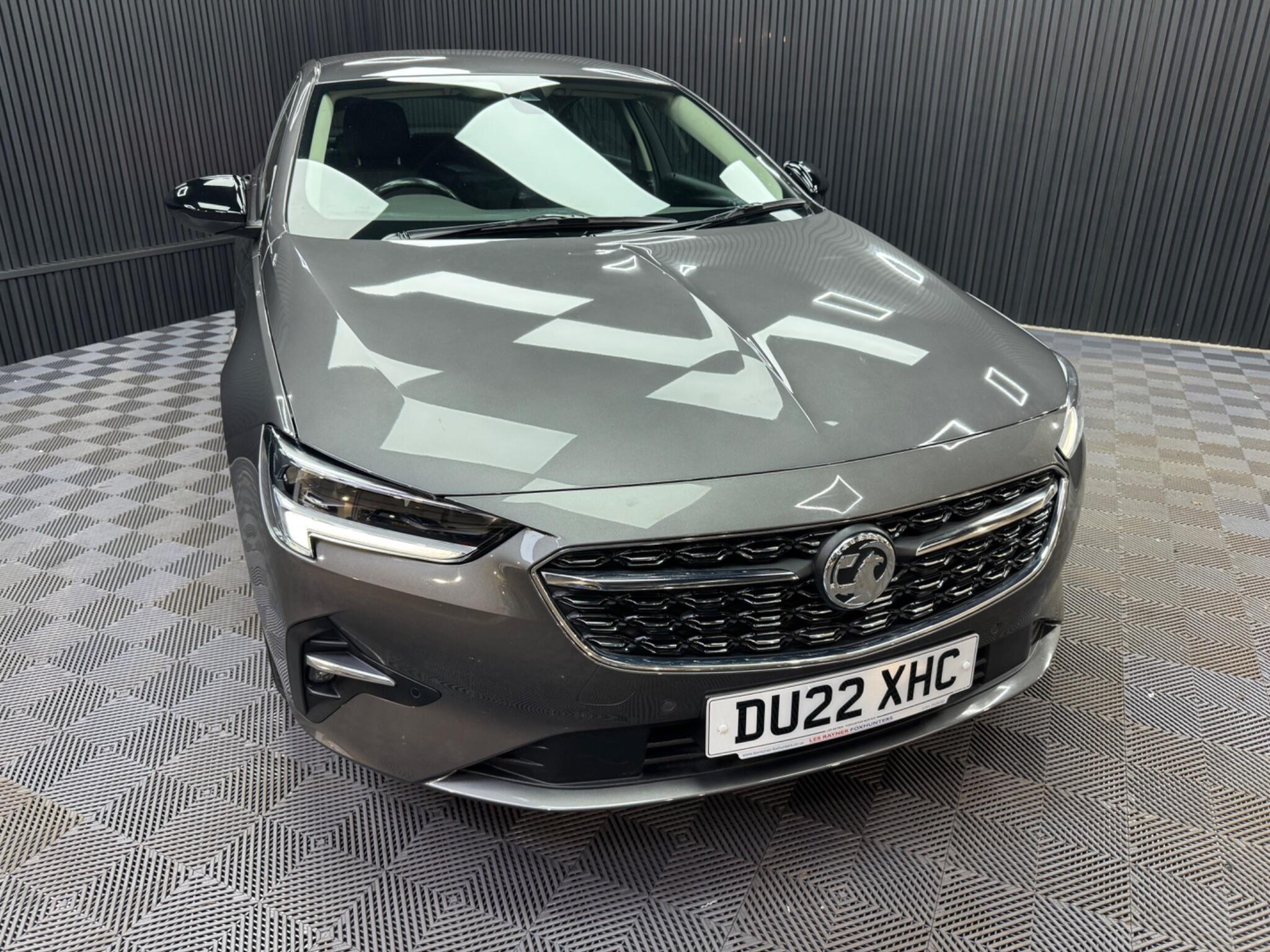 Vauxhall Insignia view 10