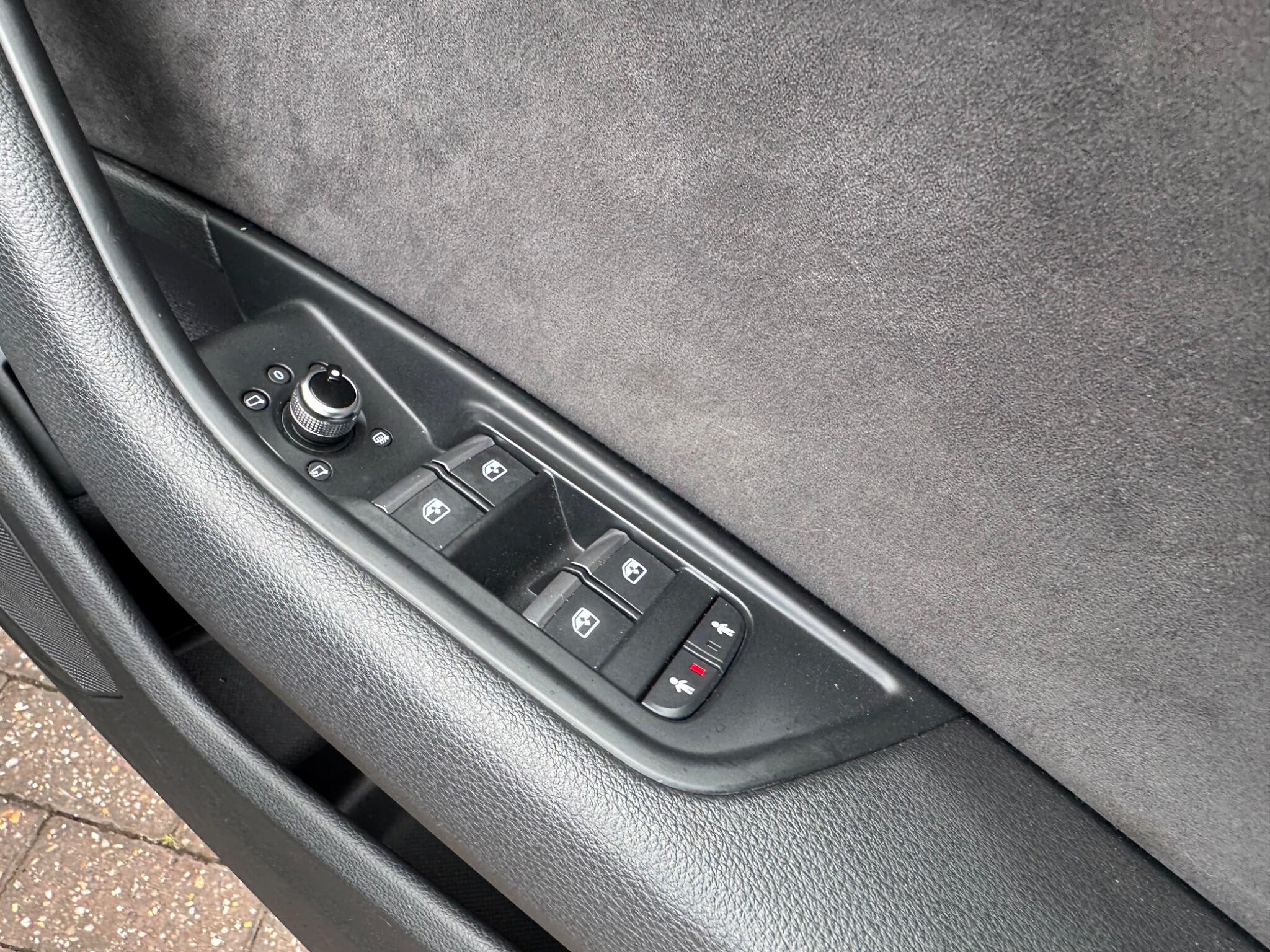 Audi A5 view 11