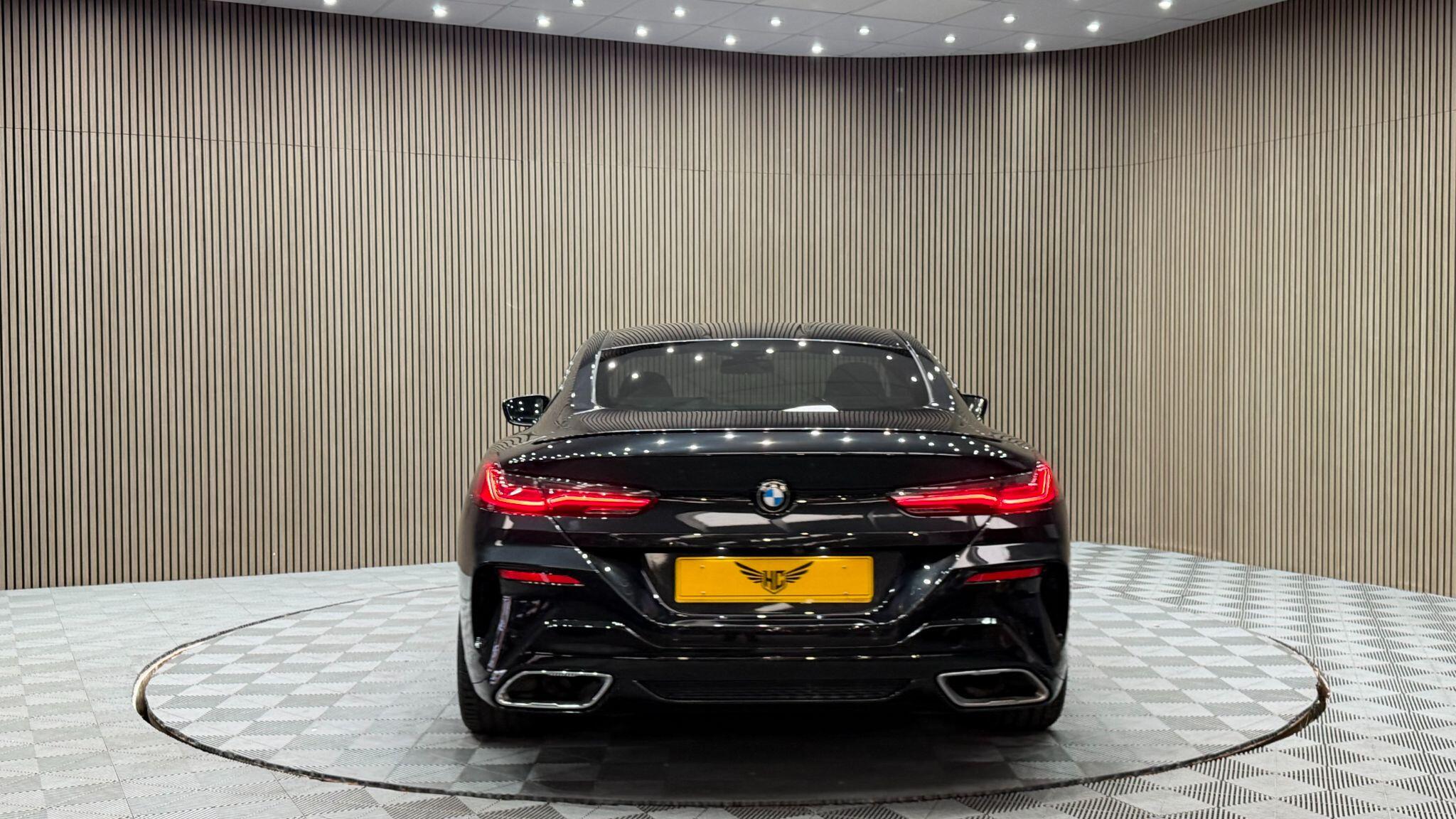 BMW 8 Series view 48