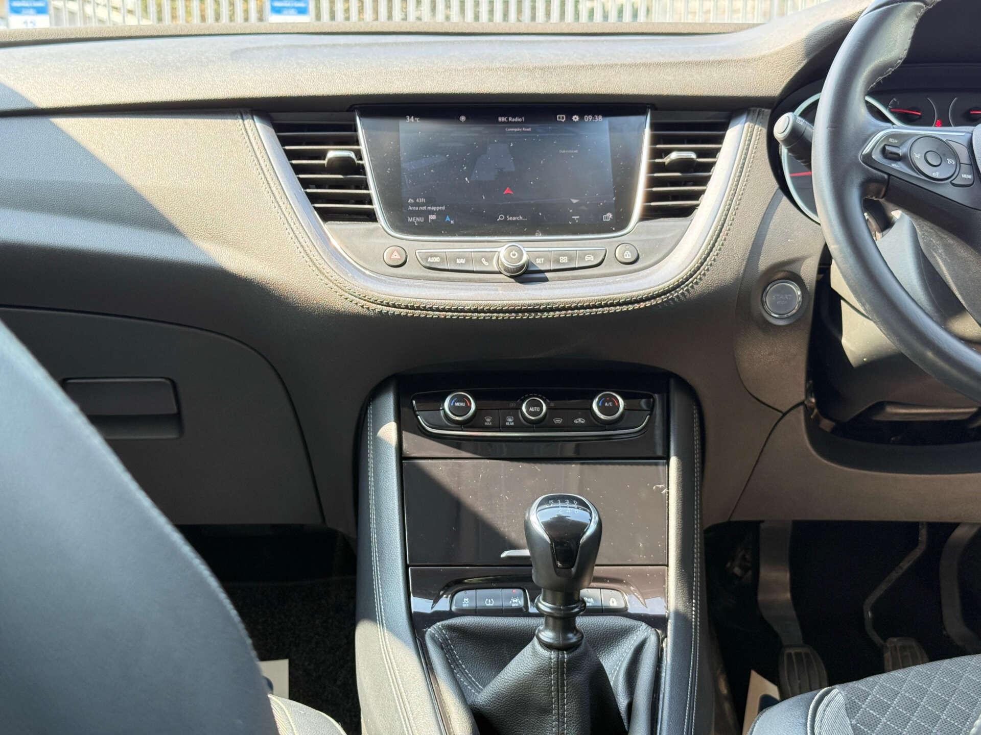 Vauxhall Grandland X view 48