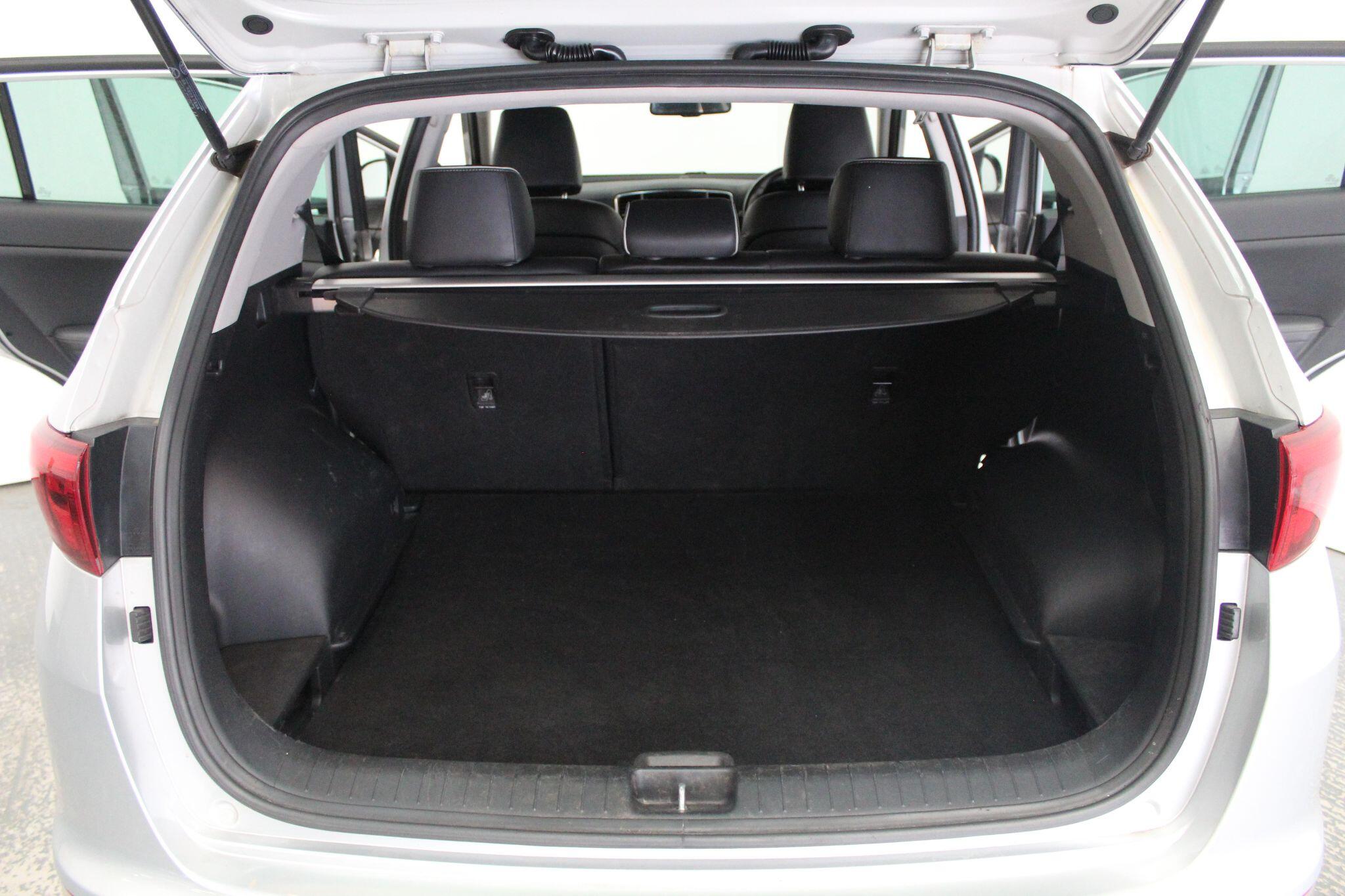Kia Sportage view 23