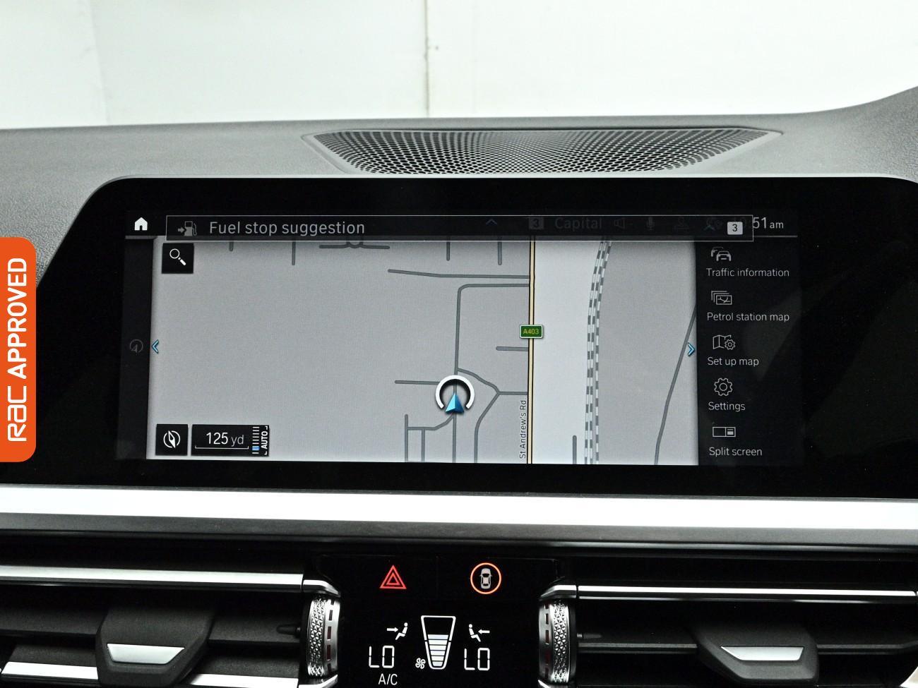 BMW 3 Series view 18