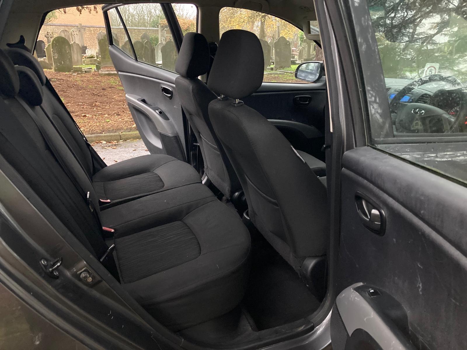 Hyundai I10 view 4