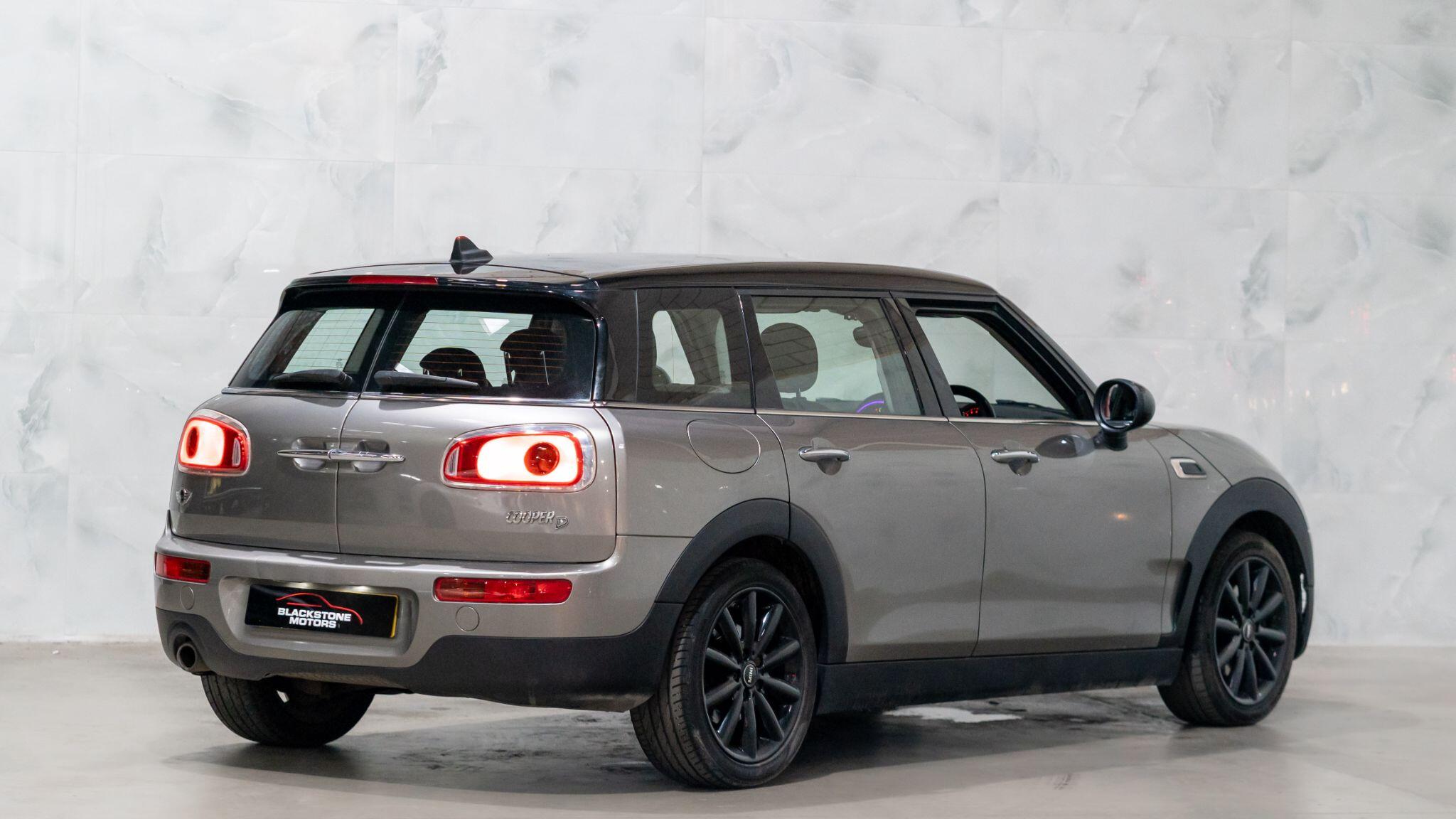 Mini Clubman view 7
