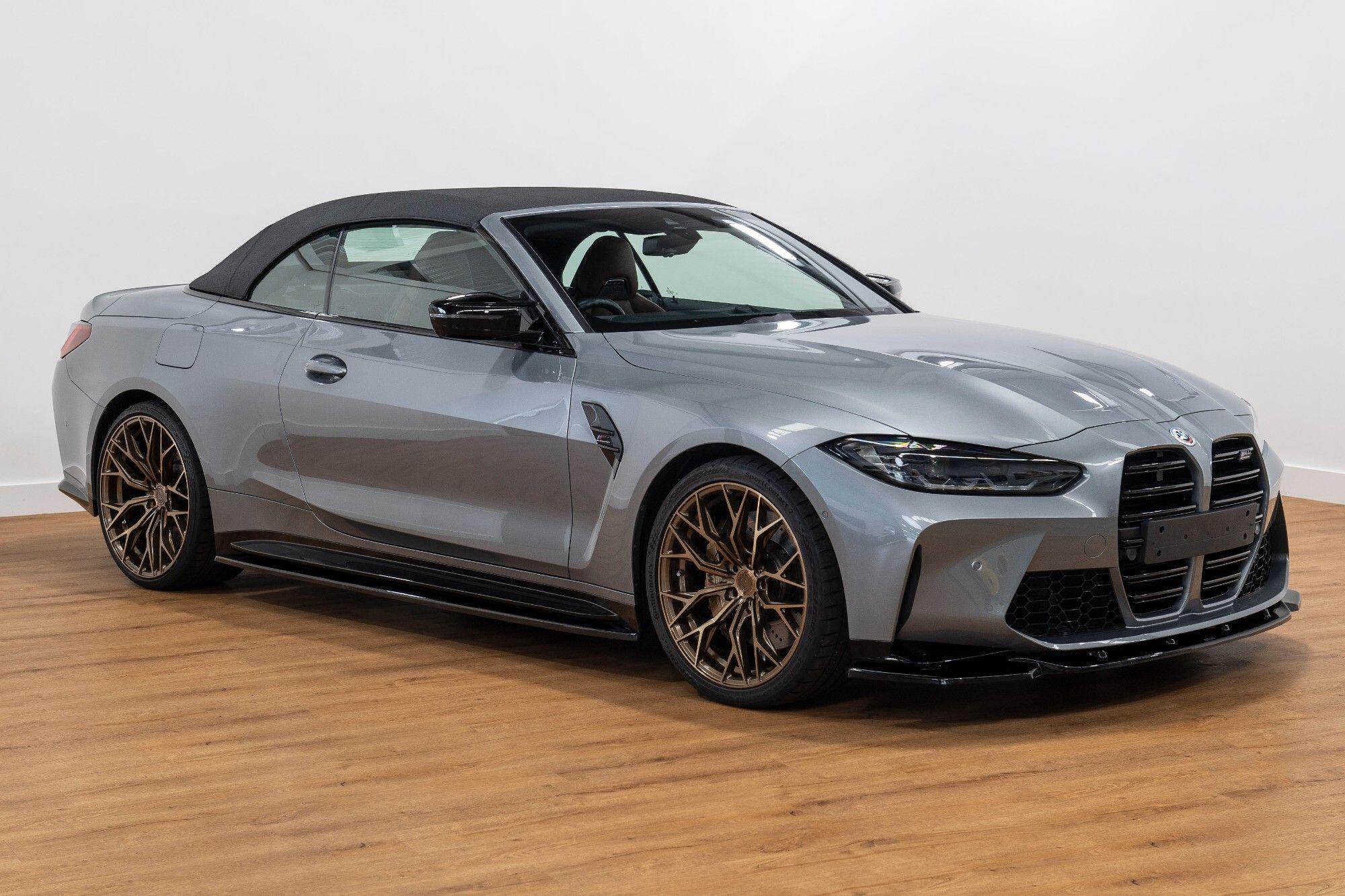 BMW M4 view 2
