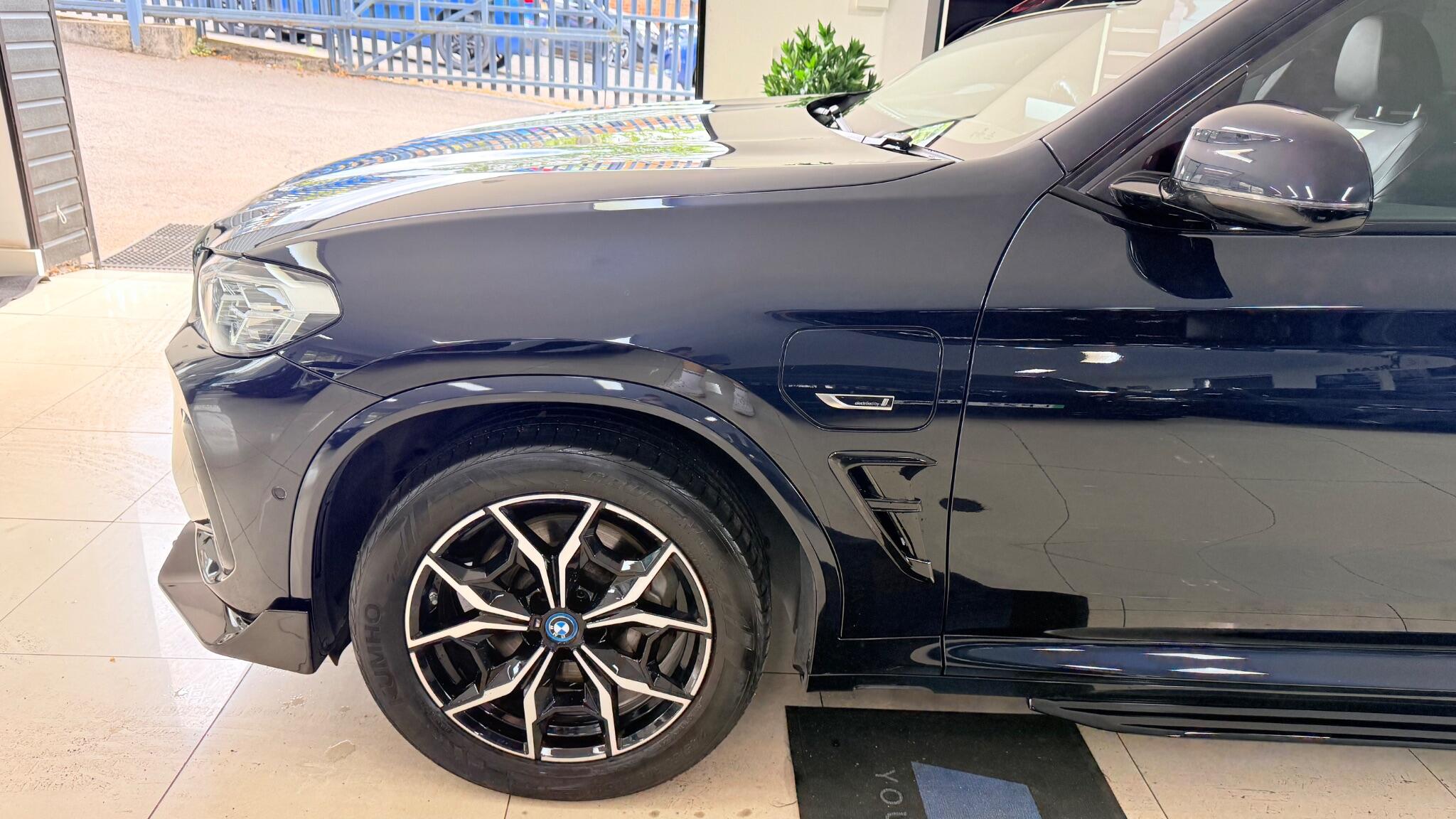 BMW X3 view 37