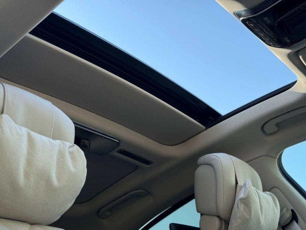 Mercedes-Benz S Class view 13