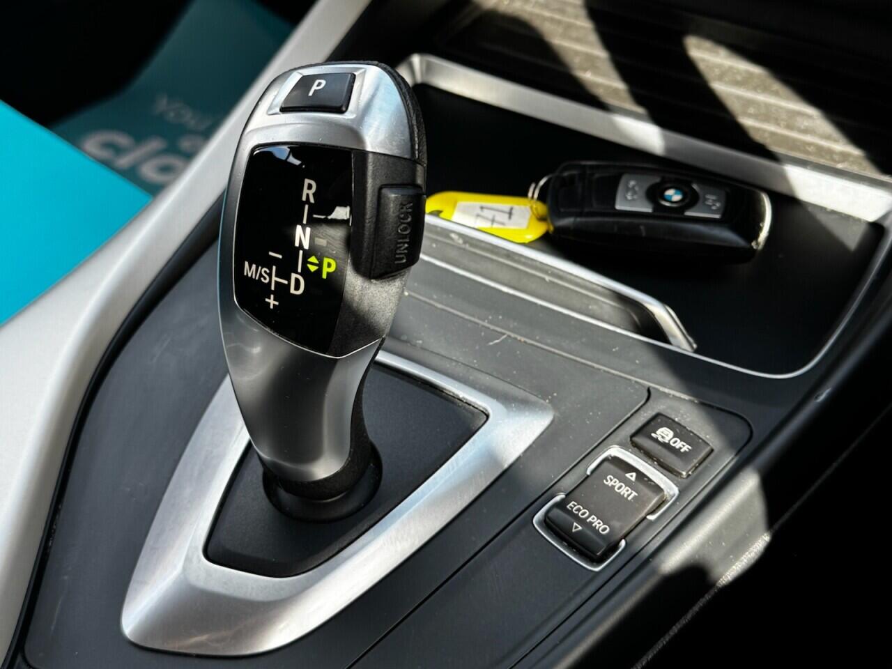 BMW 1 Series view 30