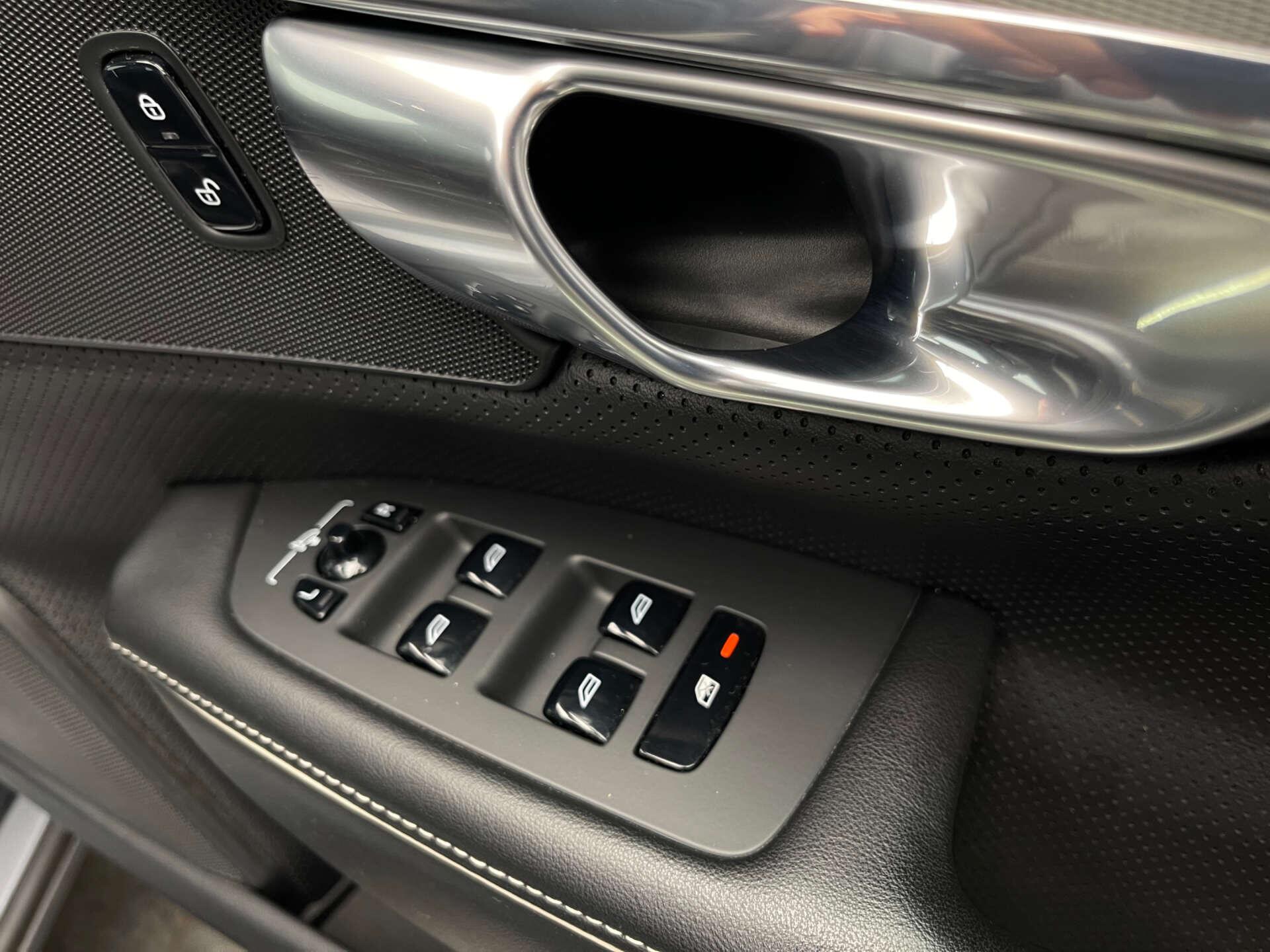 Volvo S90 view 10
