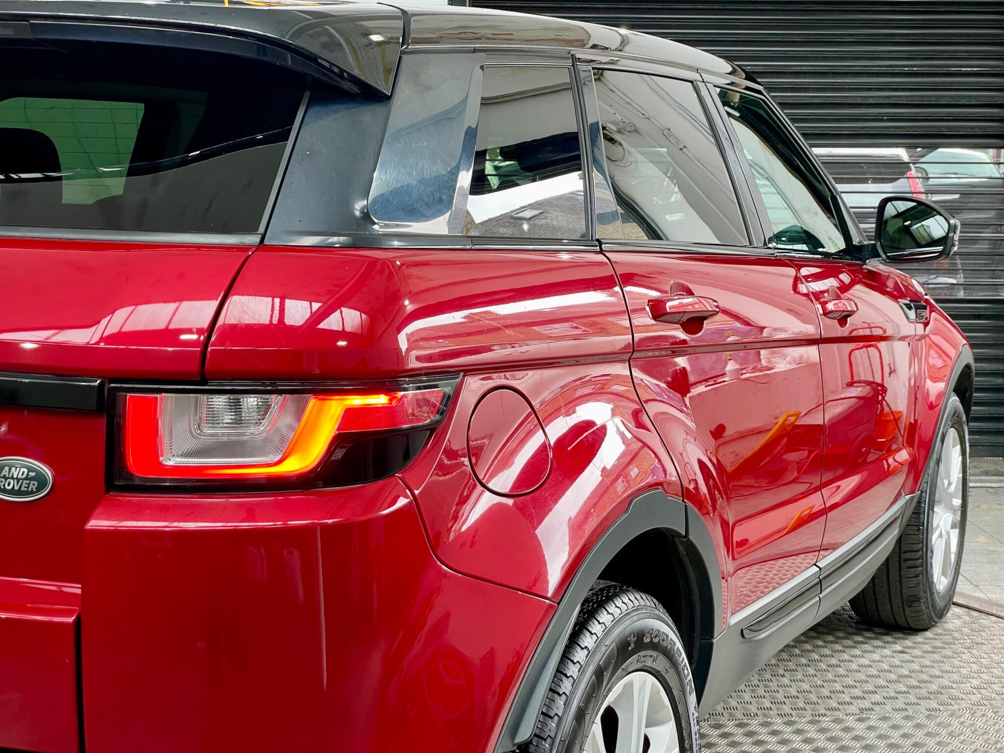 Land Rover Range Rover Evoque view 14