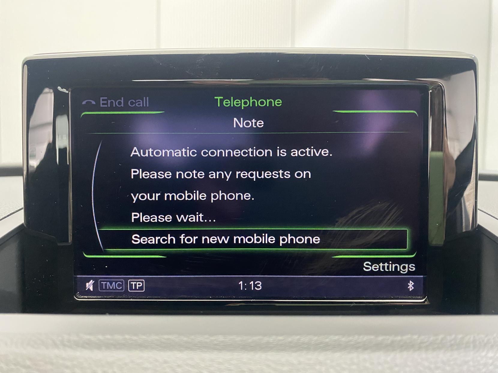 Audi Q3 view 38