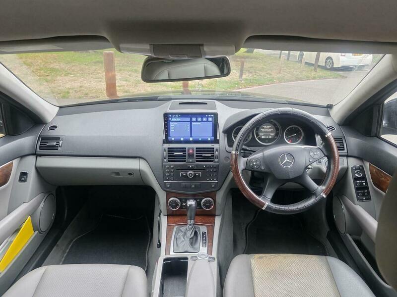 Mercedes-Benz C-Class view 18