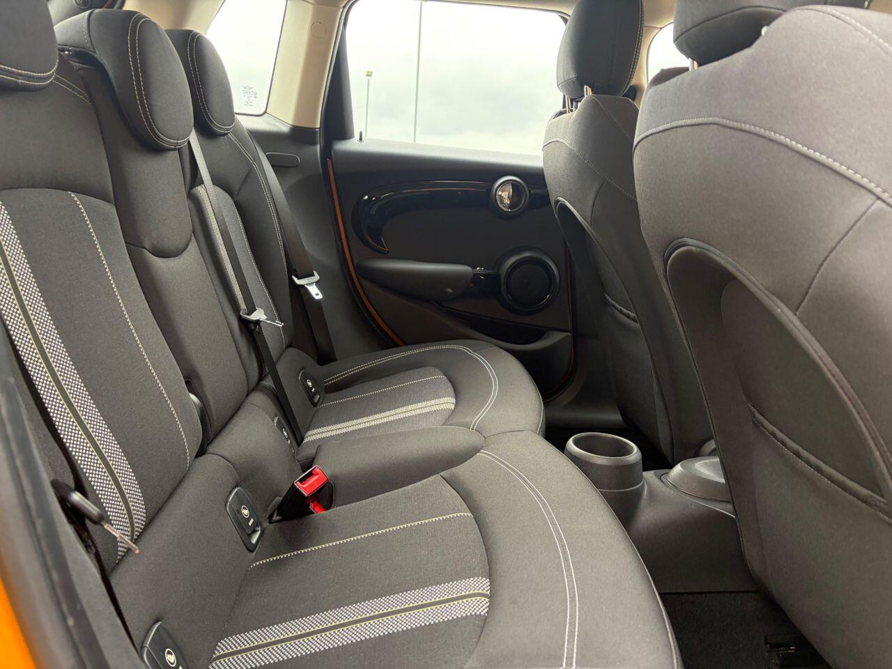 Mini Hatch view 22