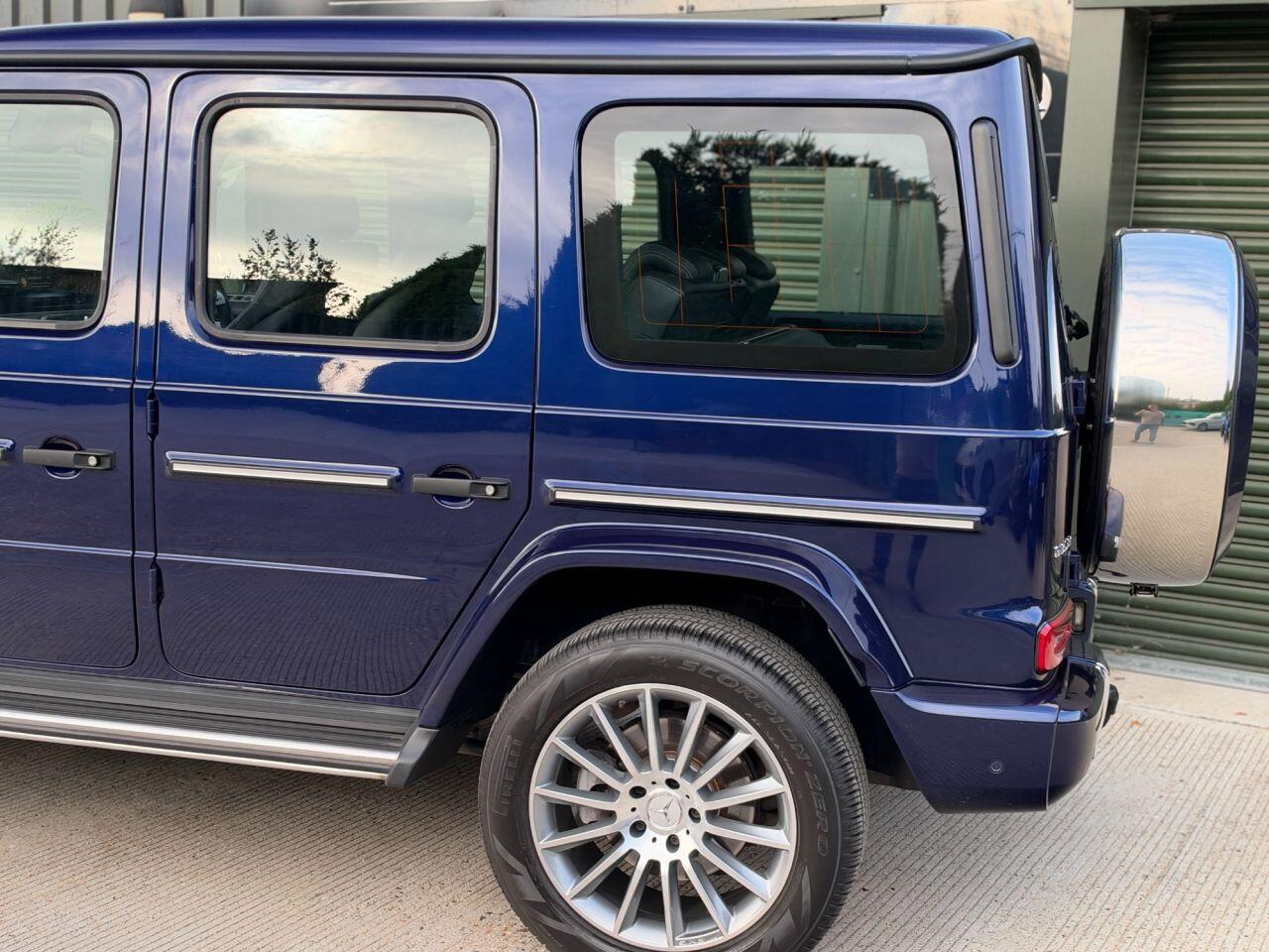 Mercedes-Benz G-Class view 17
