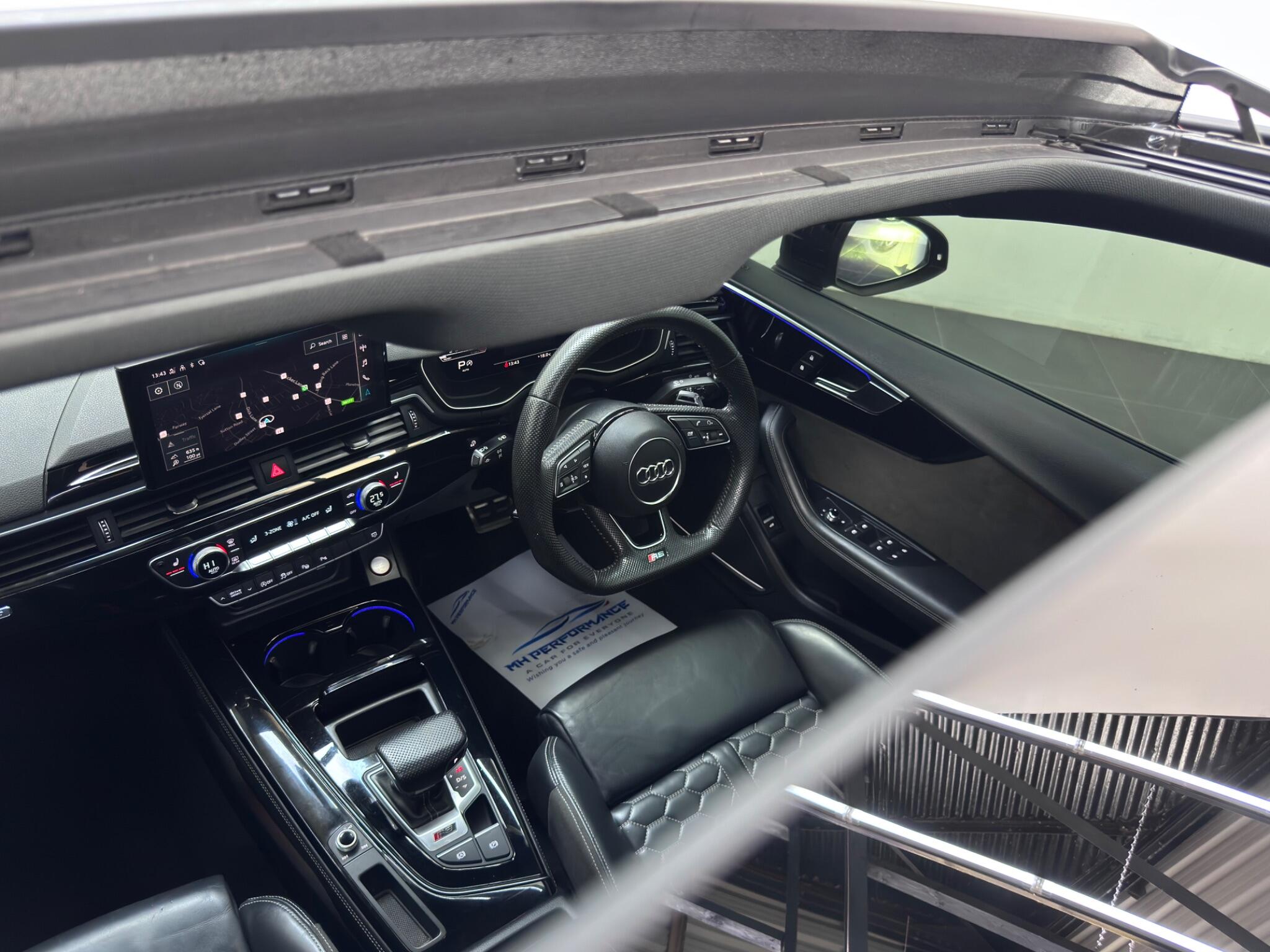 Audi RS5 view 5
