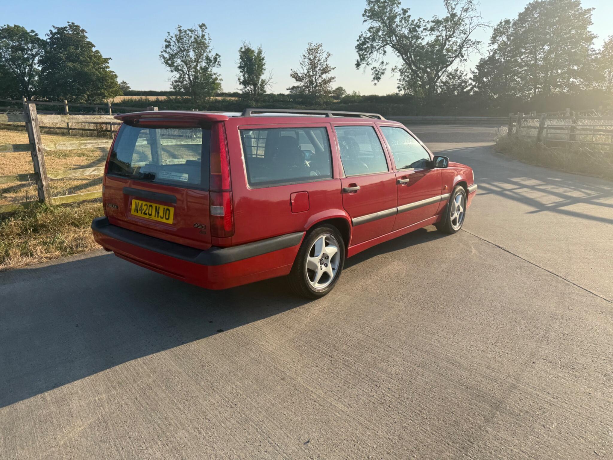 Volvo 850 2.5 20v GLT 5dr — photo 27 of 96