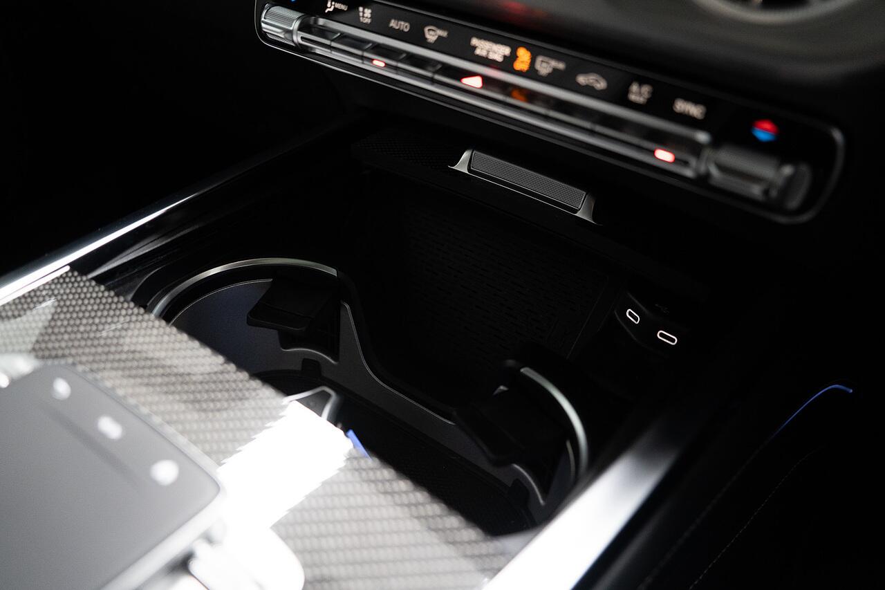 Mercedes-Benz G-Class view 27