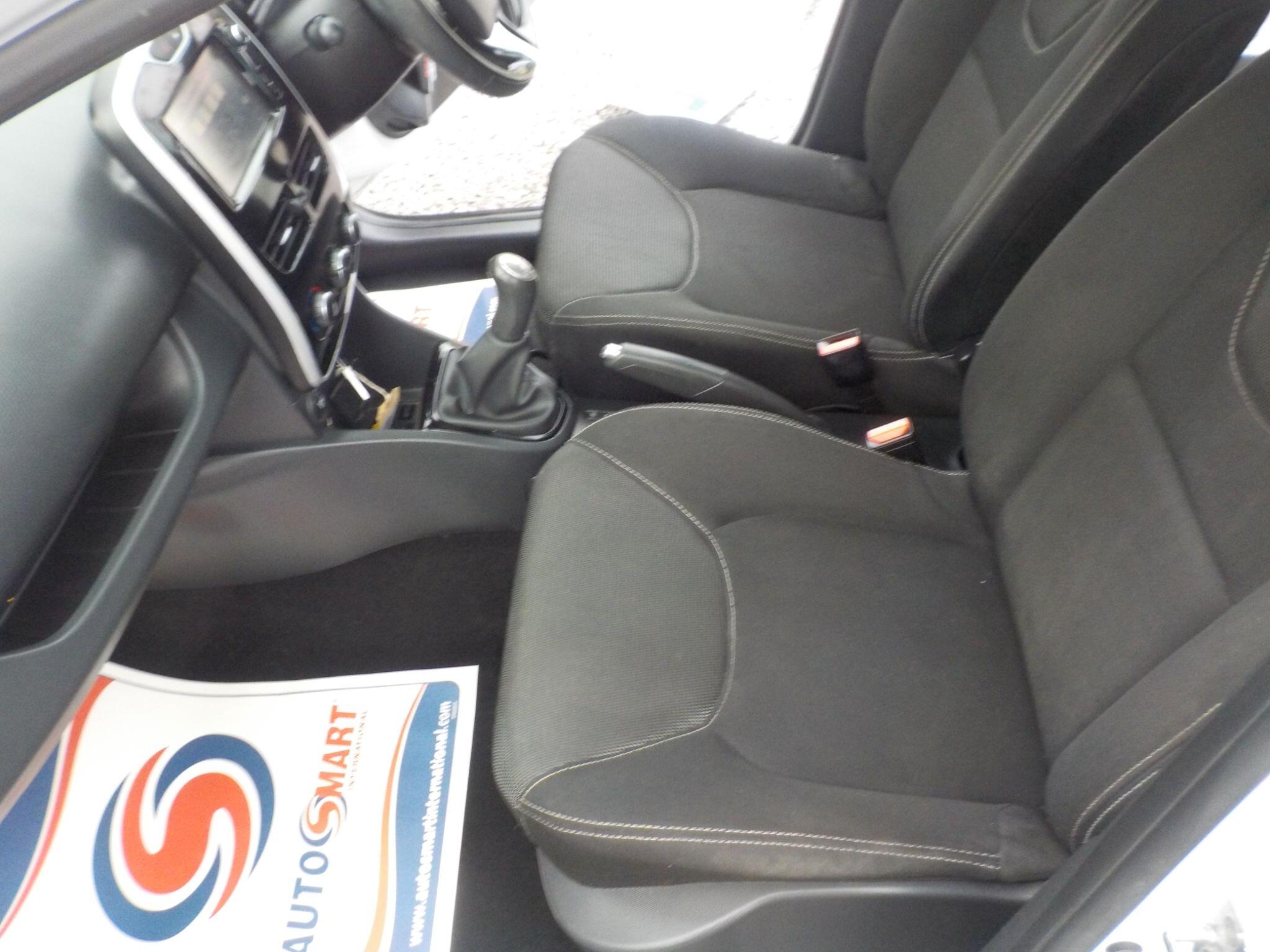 Renault Clio 1.2 16V Dynamique Nav Euro 6 5dr