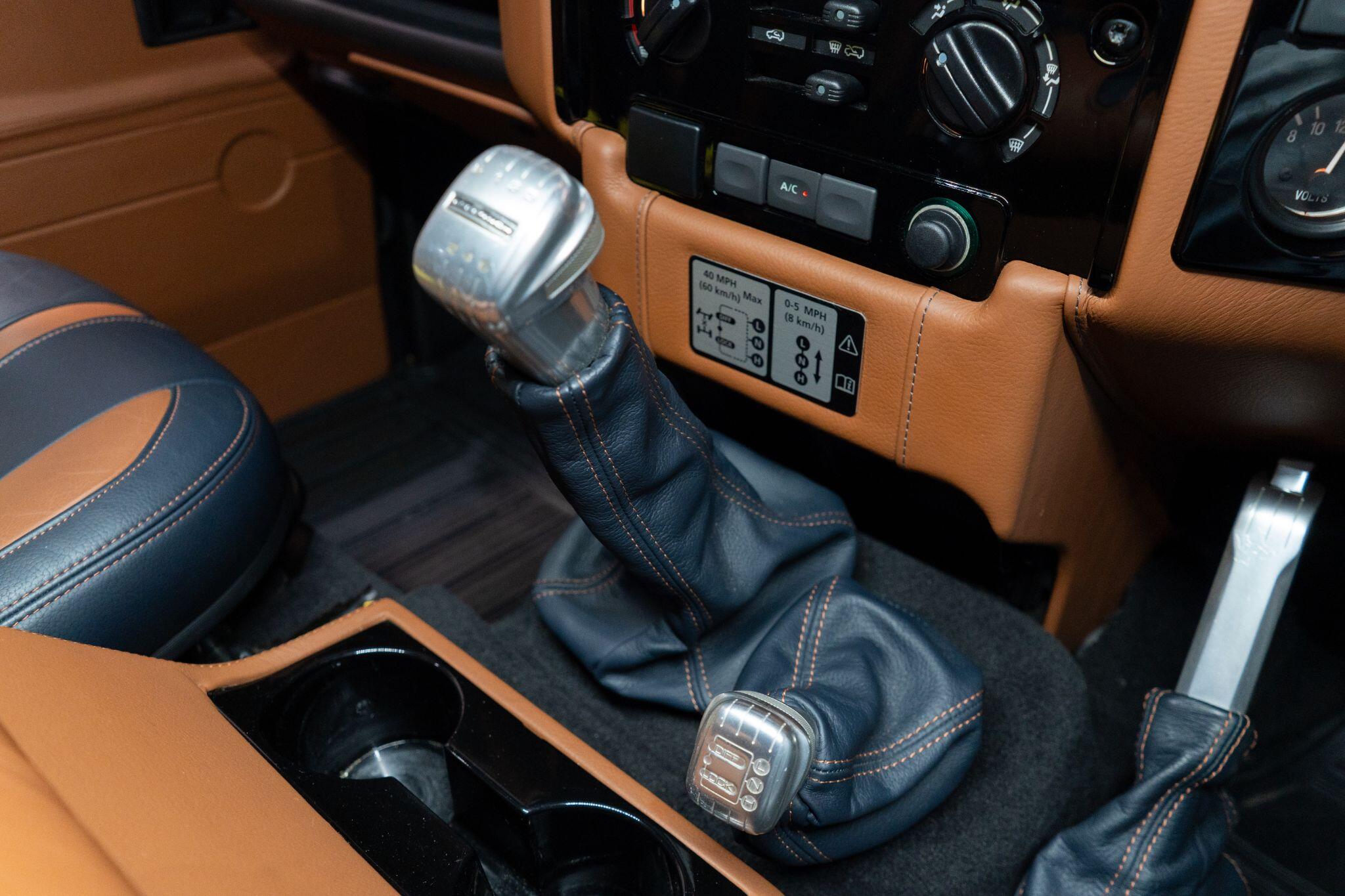 Land Rover Defender view 26