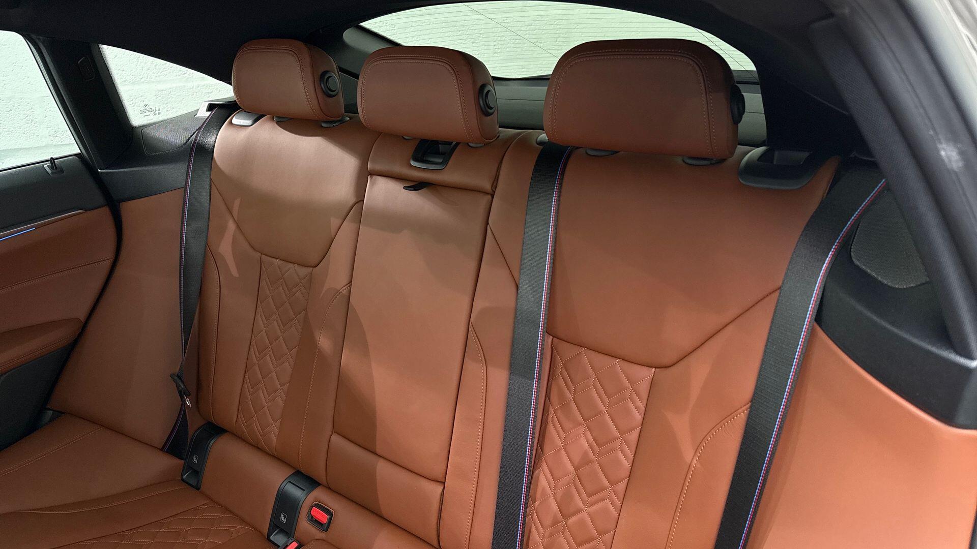 BMW I4 view 12