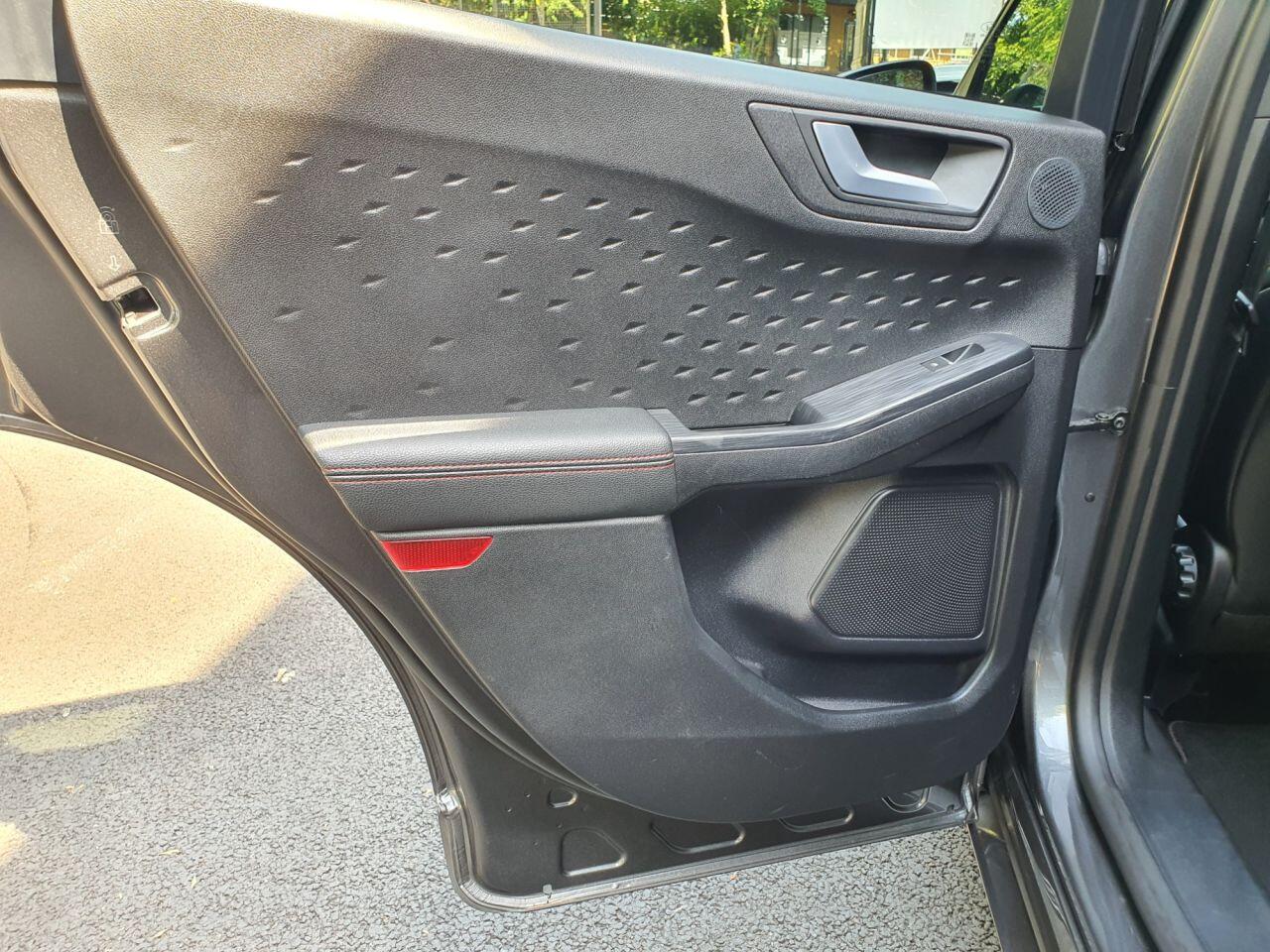 Ford Kuga view 23