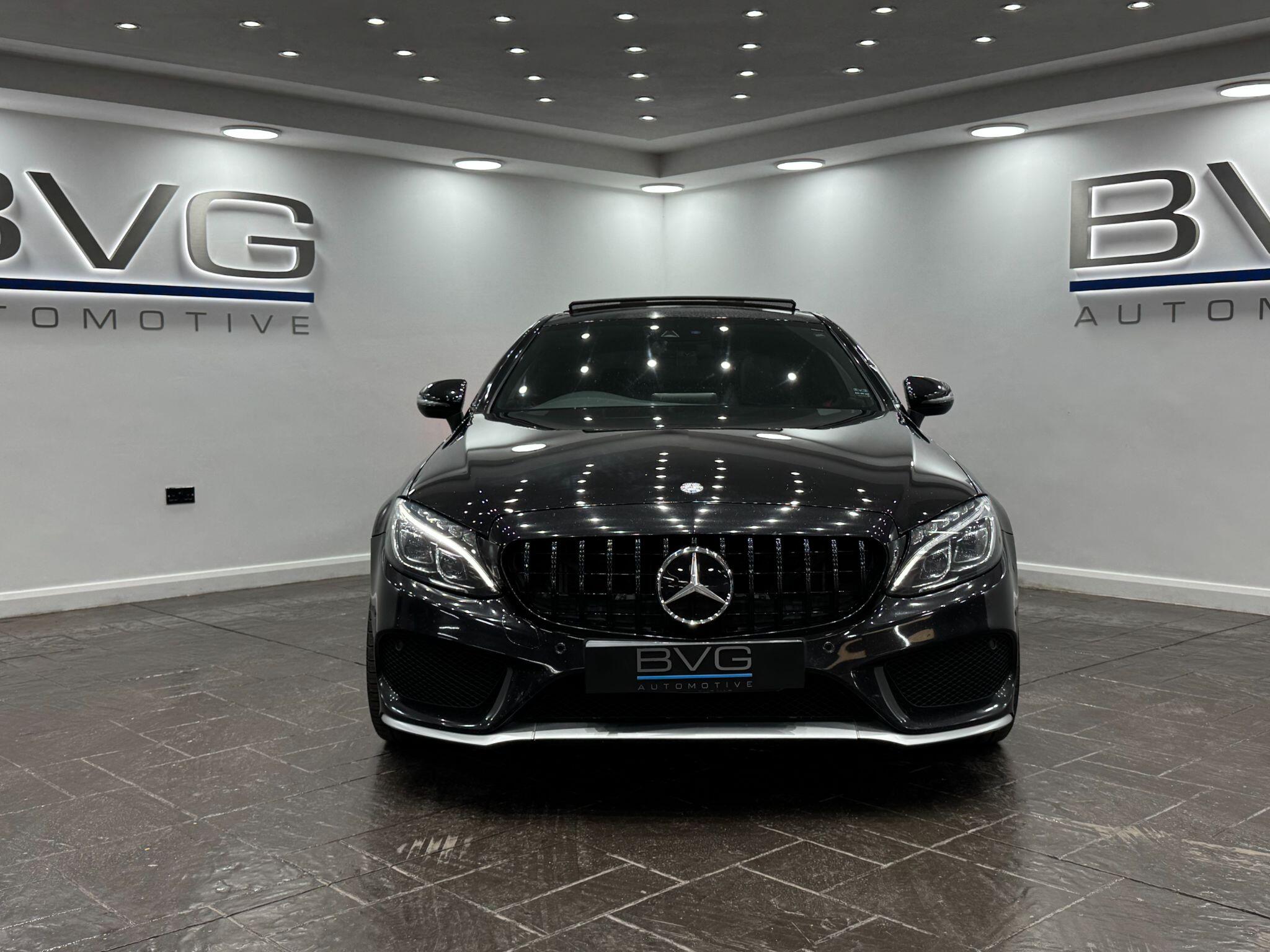 Mercedes-Benz C-Class view 4