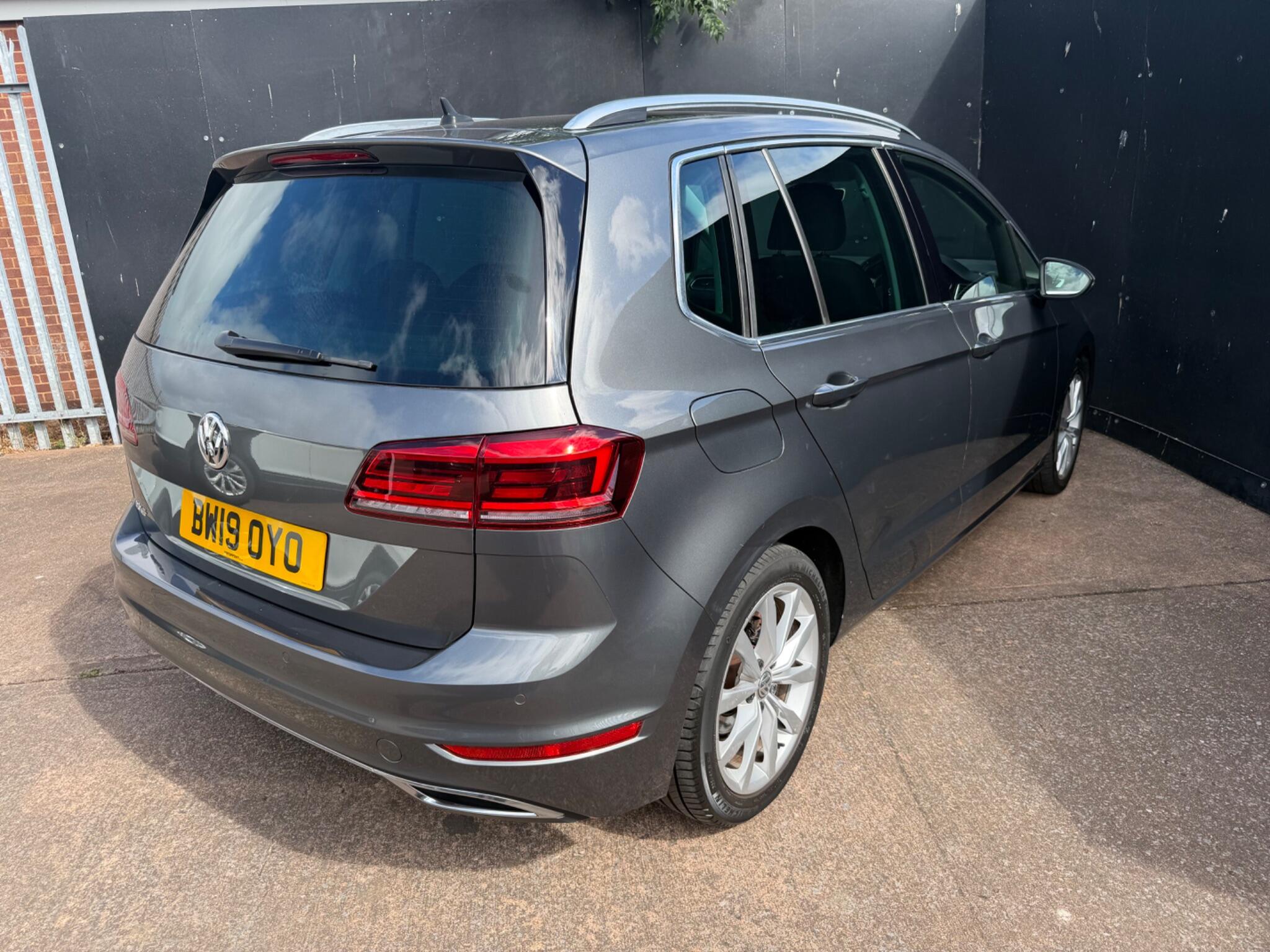 Volkswagen Golf Sportsvan view 15