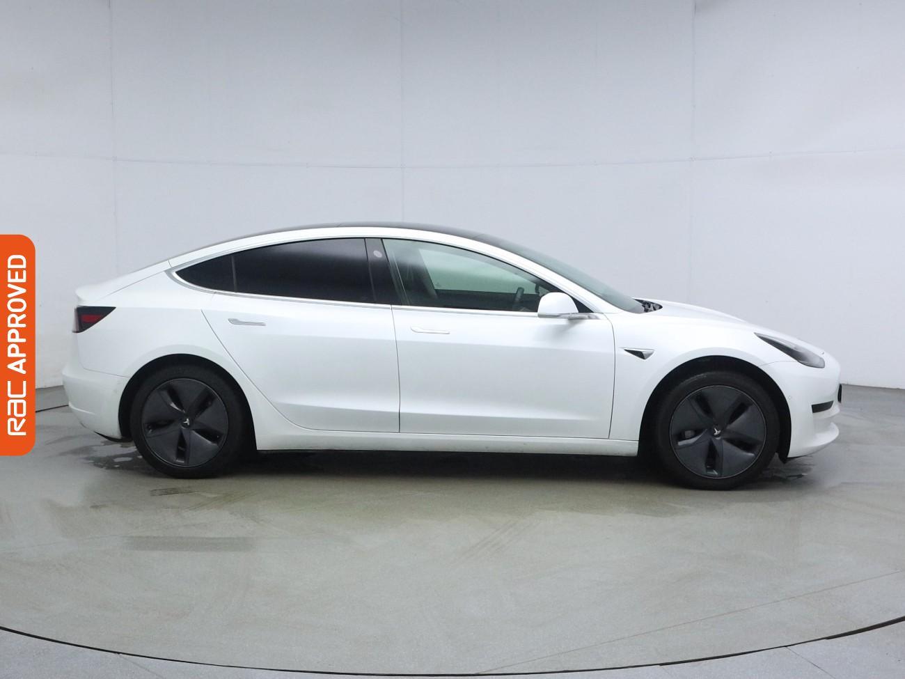 Tesla Model 3 view 7