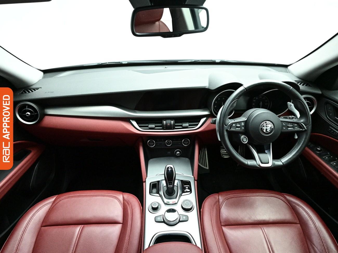 Alfa Romeo Stelvio view 2