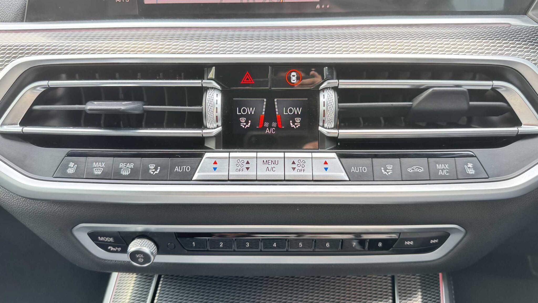 BMW X5 view 29