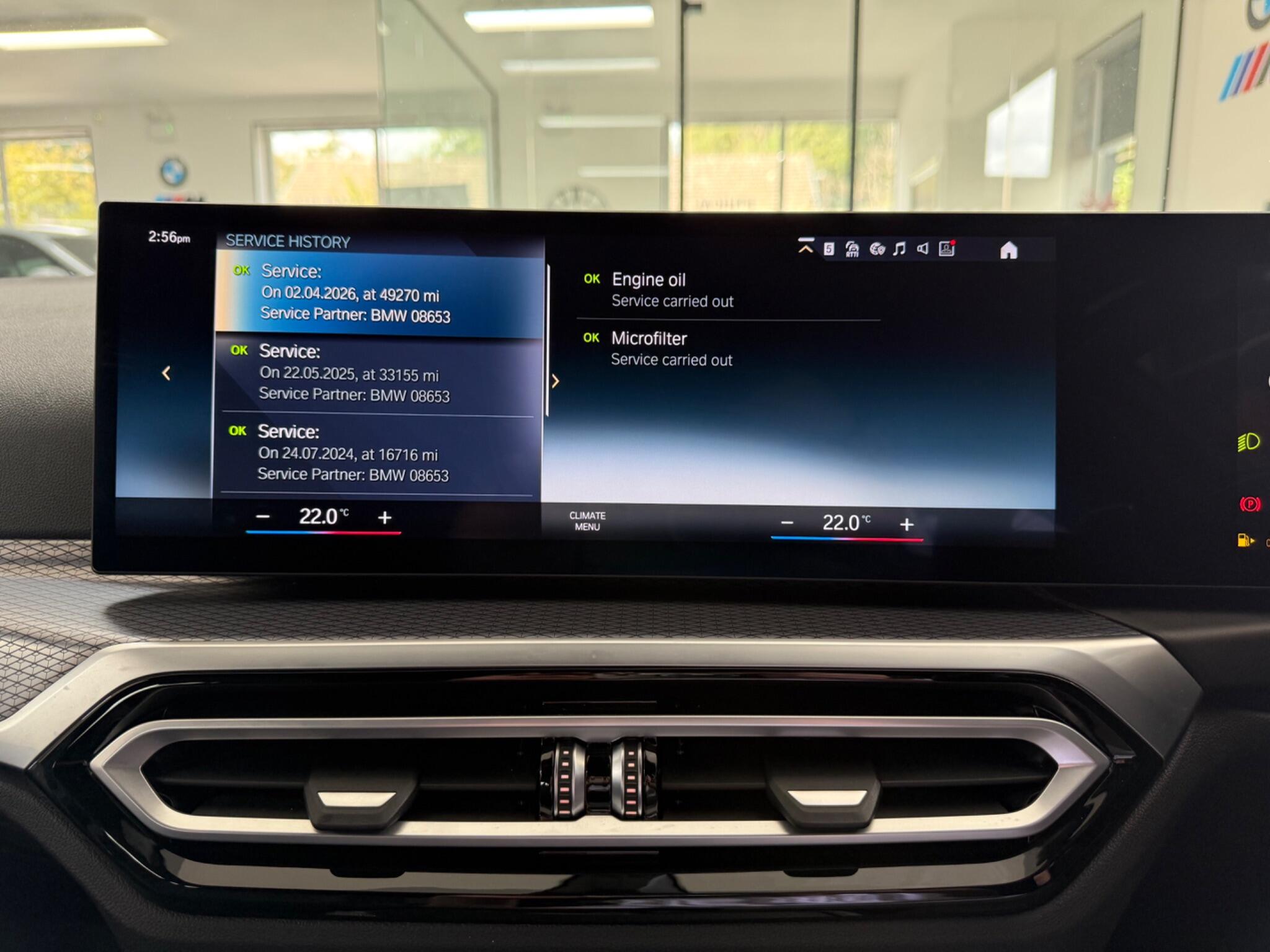 BMW 3 Series view 20