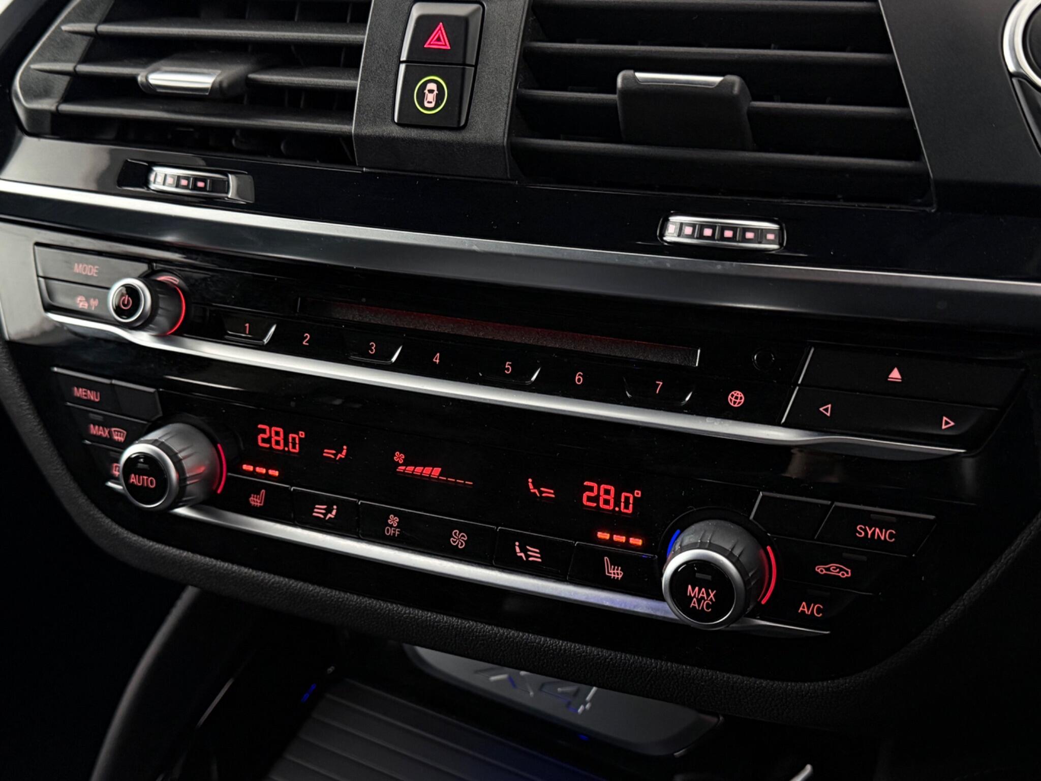 BMW X4 view 22