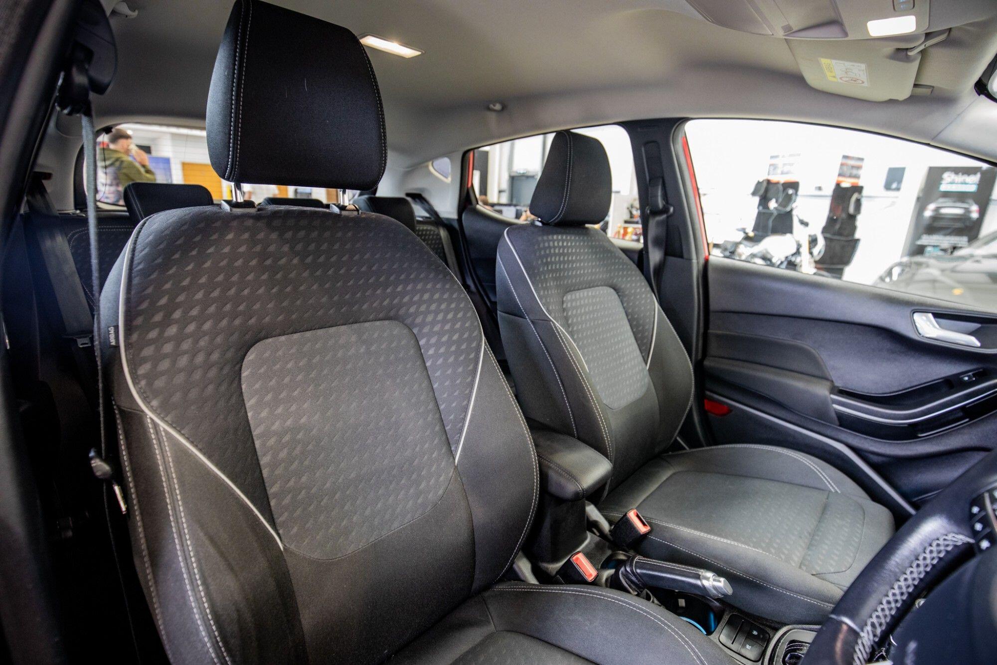 Ford Fiesta view 15