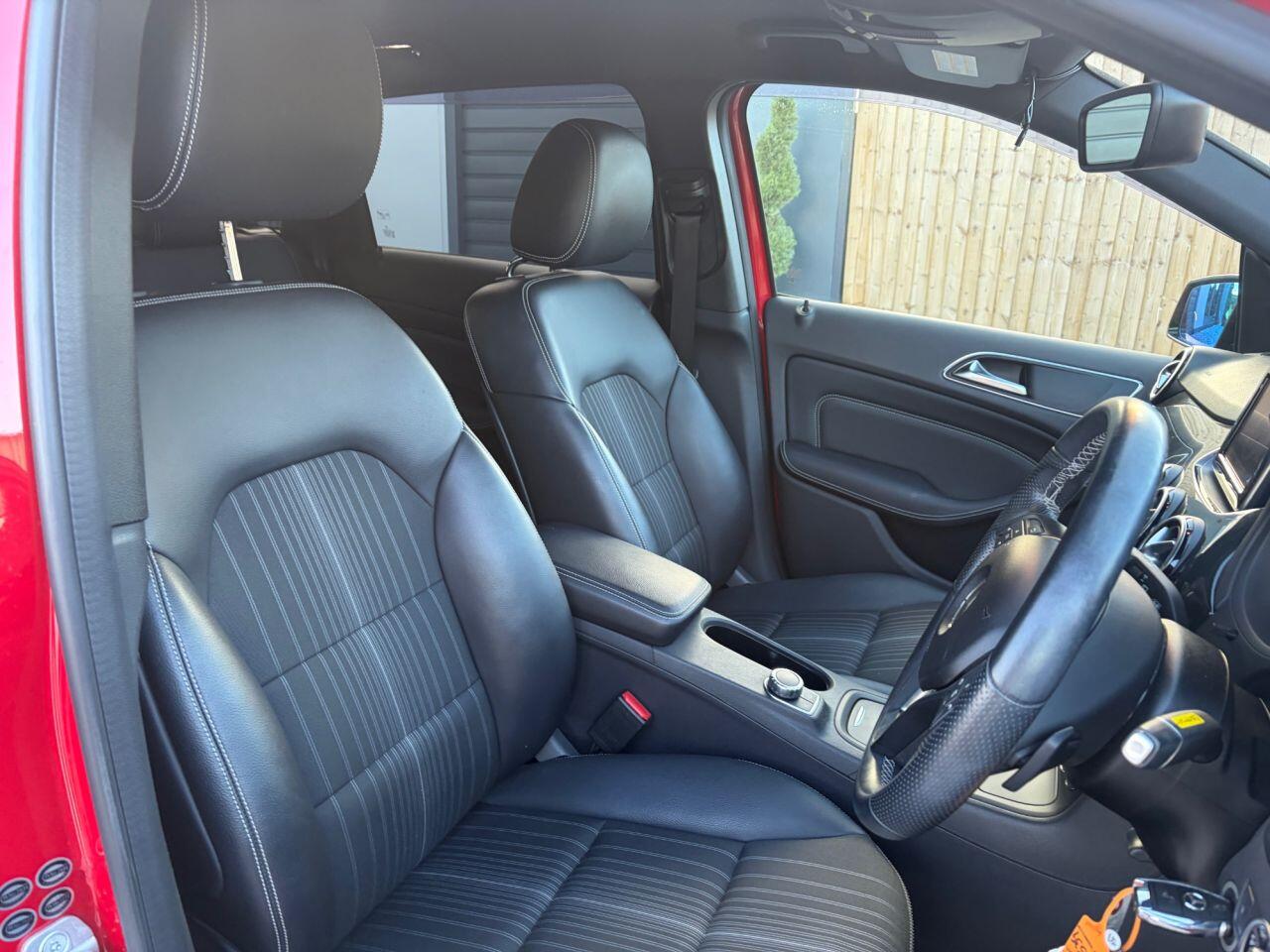 Mercedes-Benz B-Class view 14
