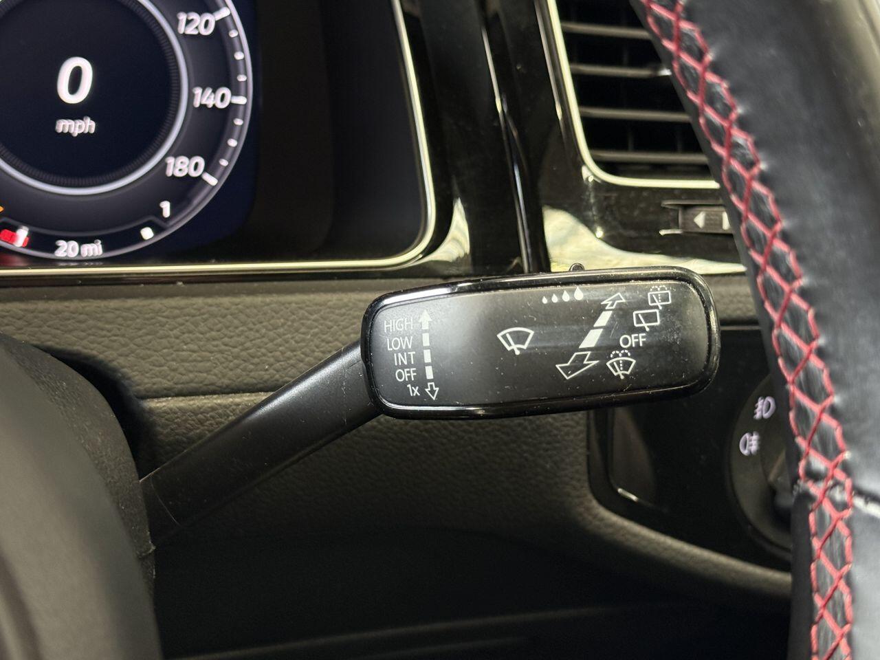Volkswagen Golf view 38