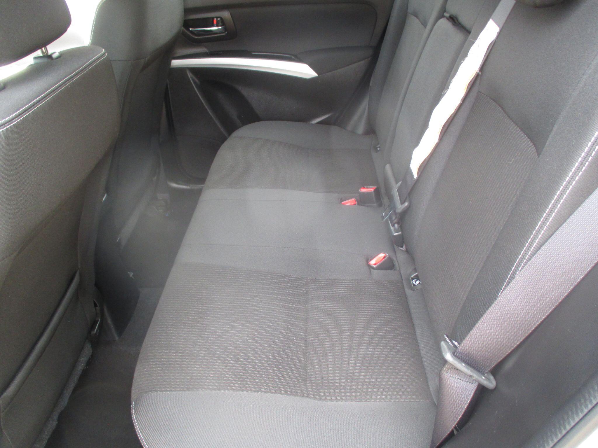 Suzuki SX4 S-Cross view 29