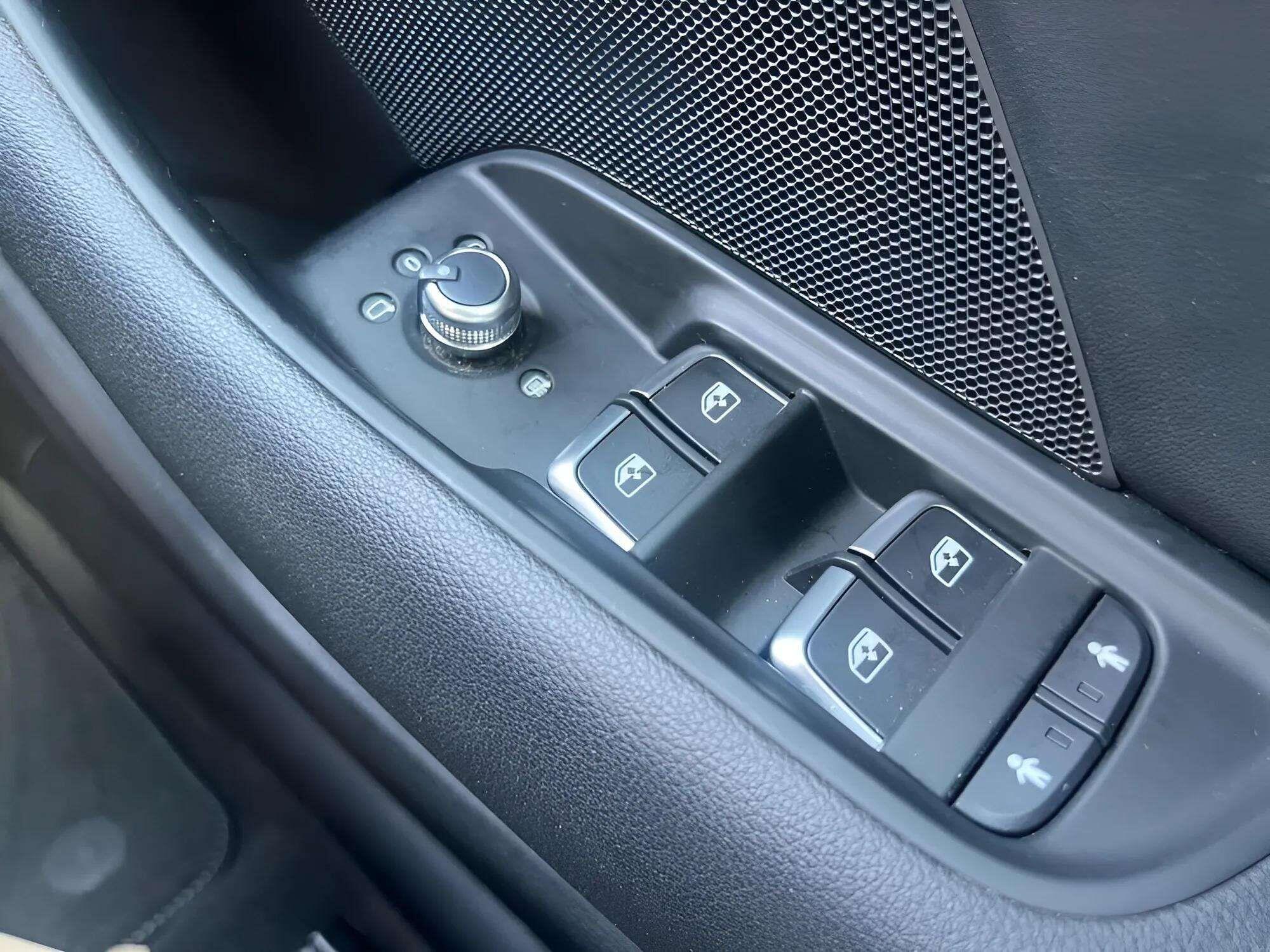 Audi A3 view 22