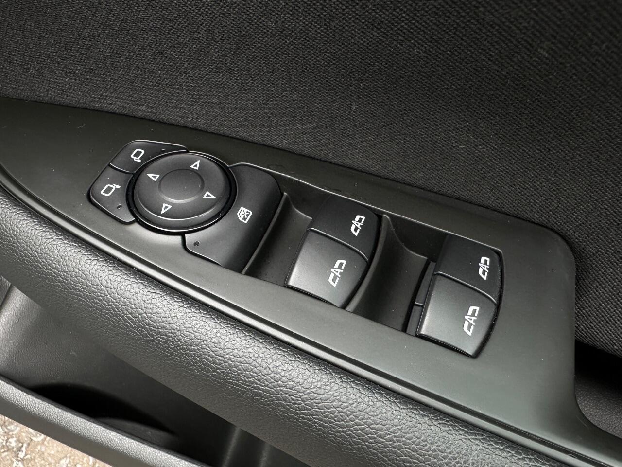 Vauxhall Insignia view 23