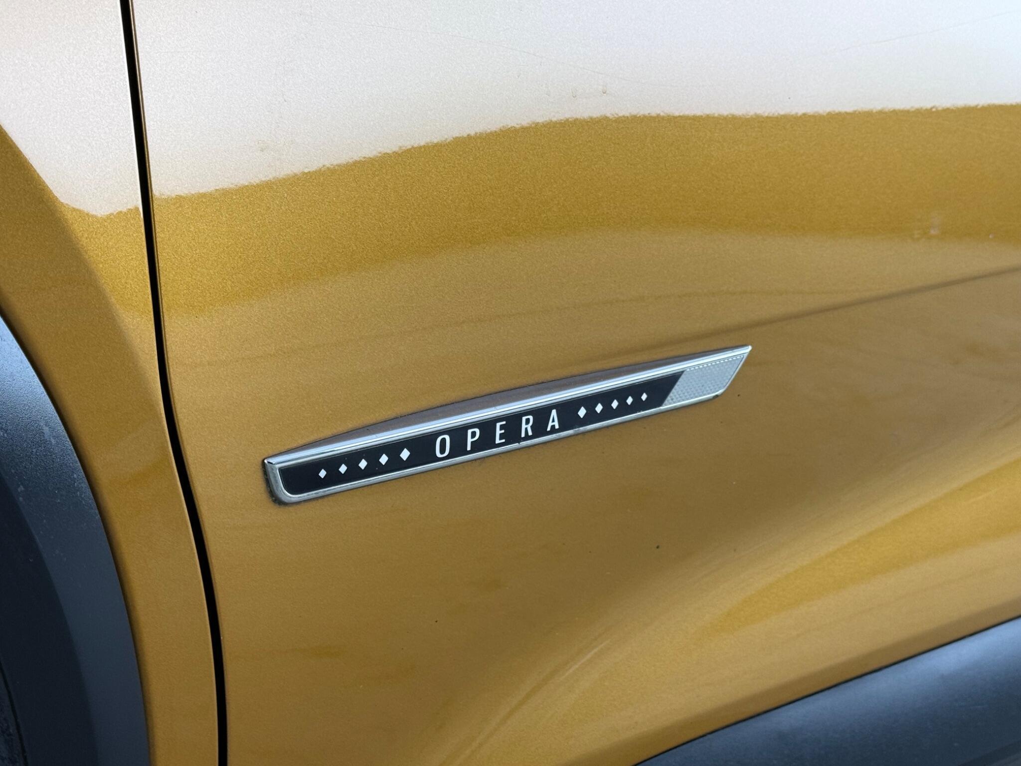 DS Automobiles DS 7 Crossback view 14