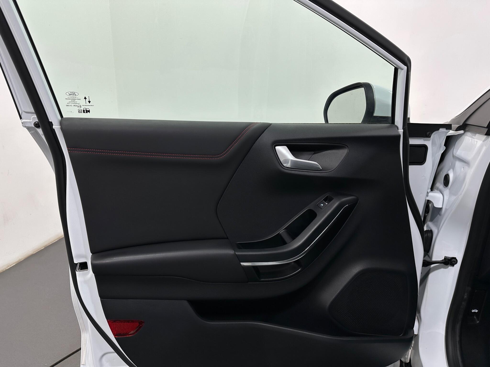 Ford Puma view 35