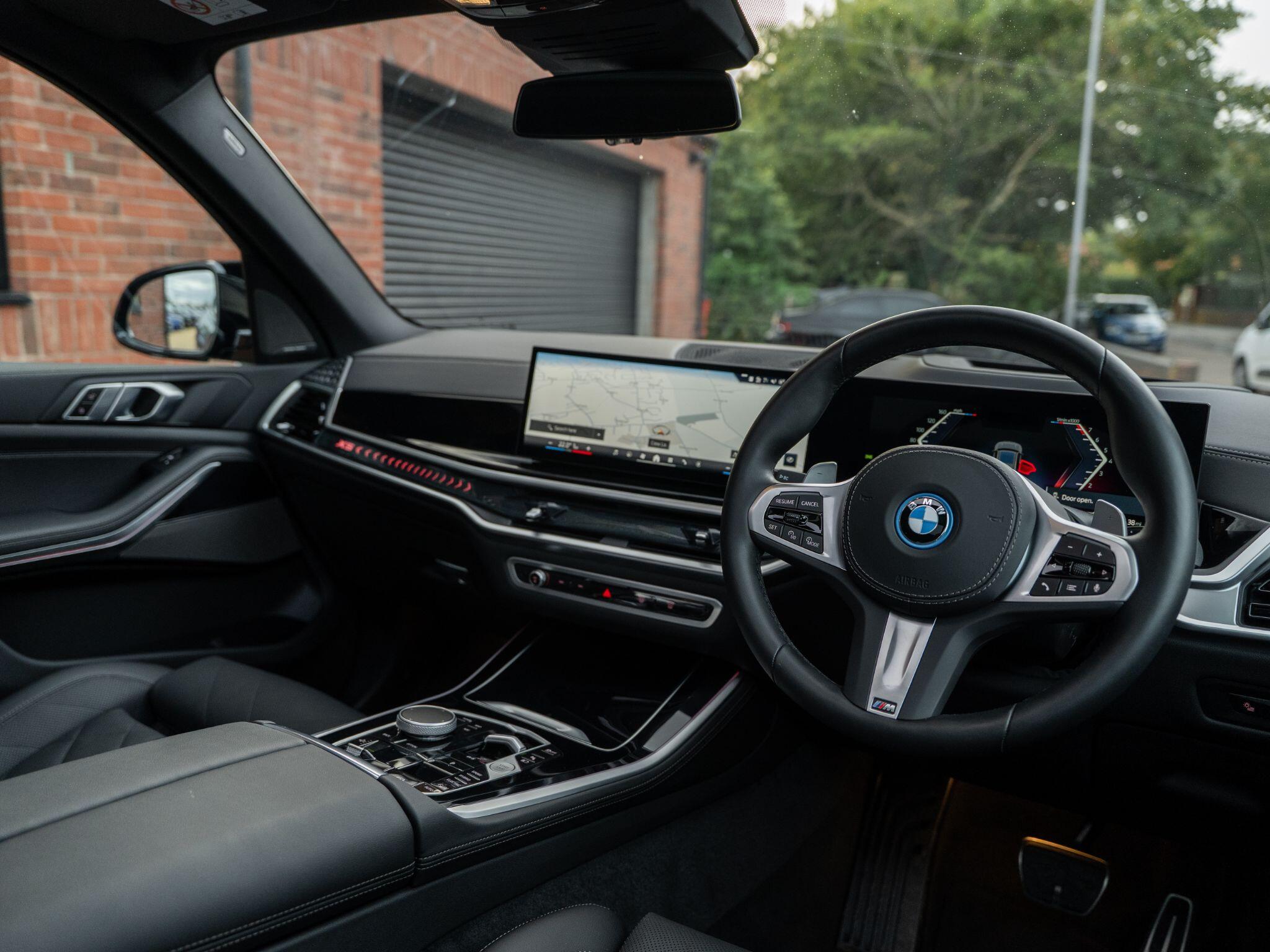 BMW X5 view 38