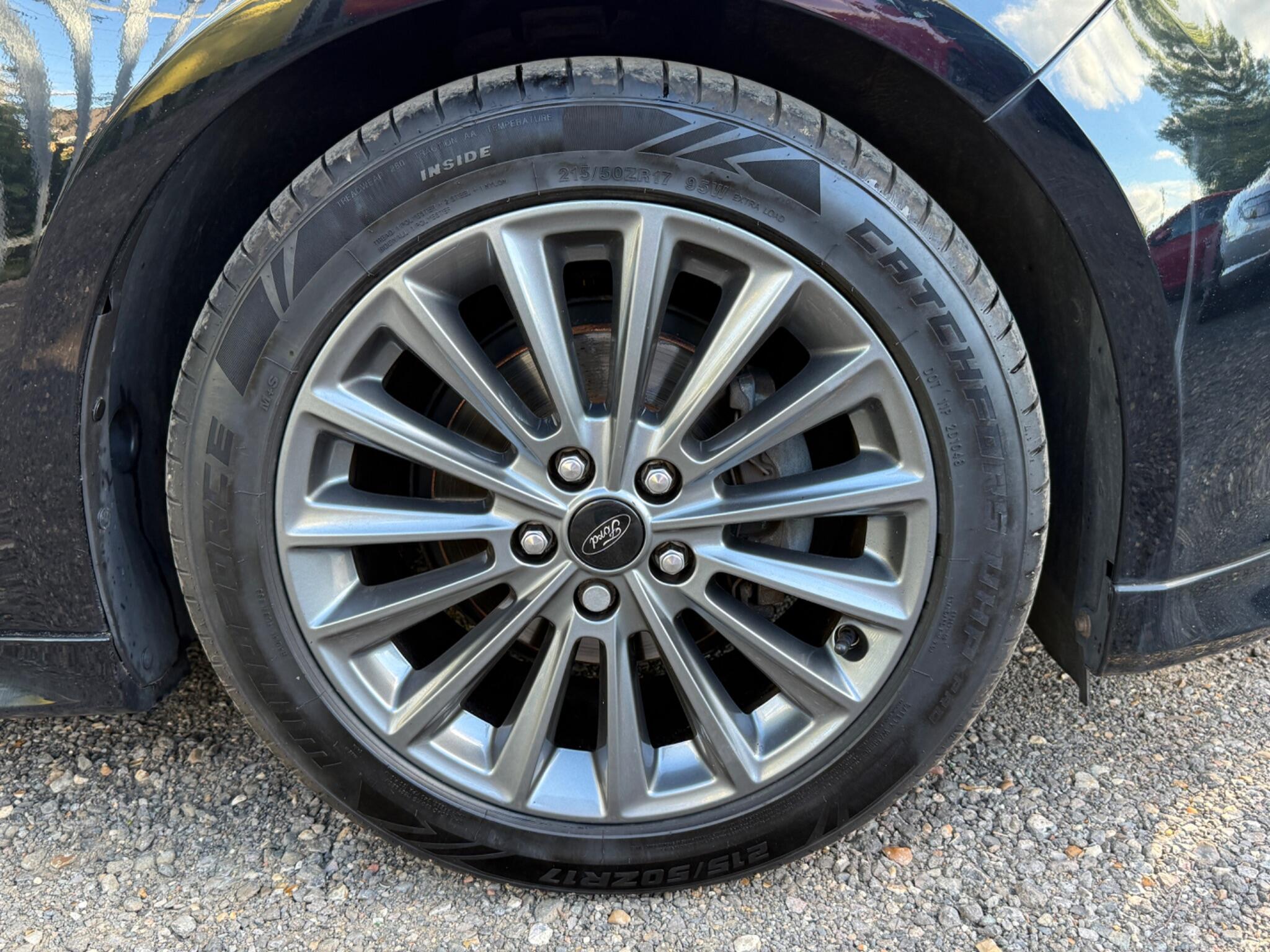 2018 Ford Focus image 33