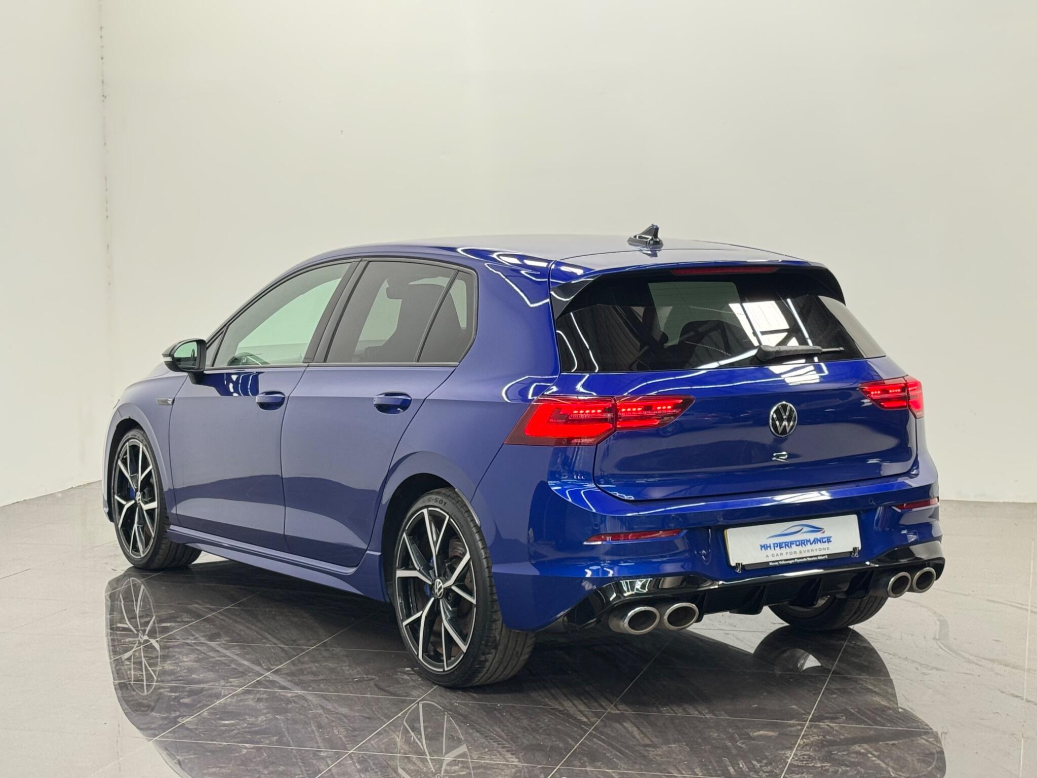 Volkswagen Golf view 53