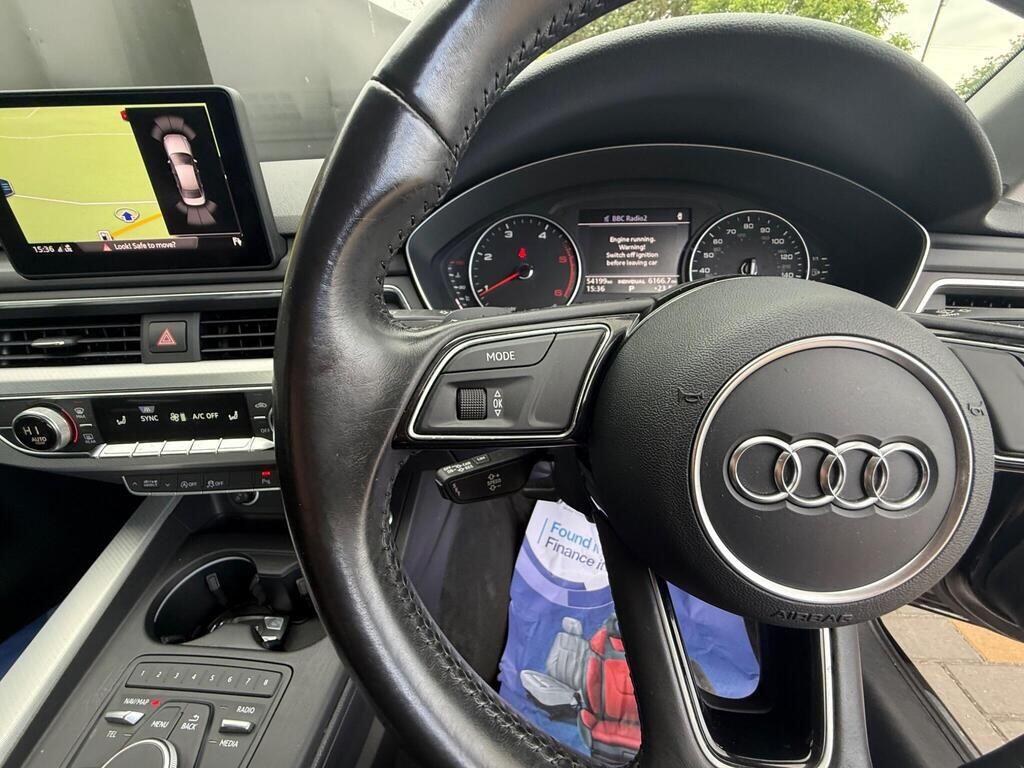 Audi A4 view 22