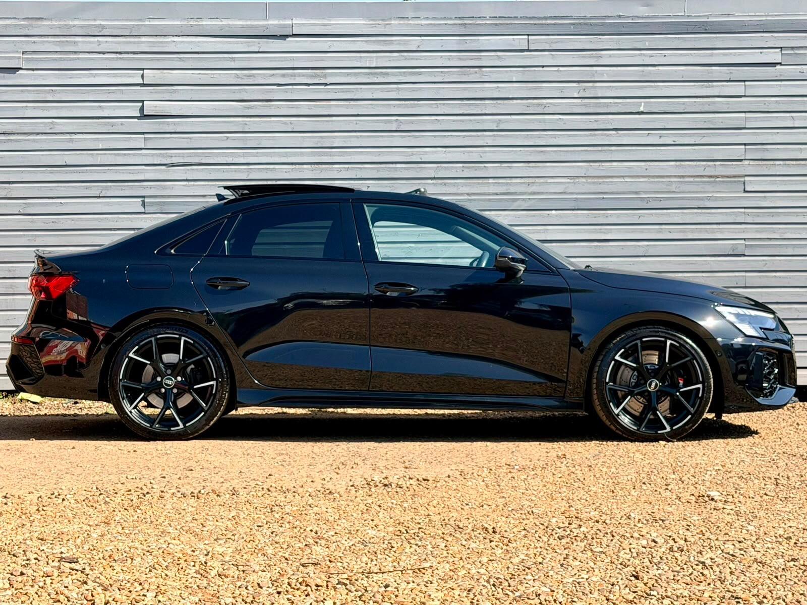 Audi RS3 view 3