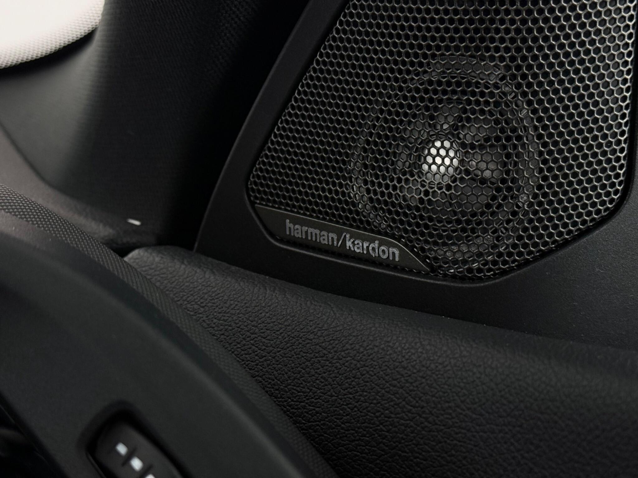 BMW 2 Series view 17