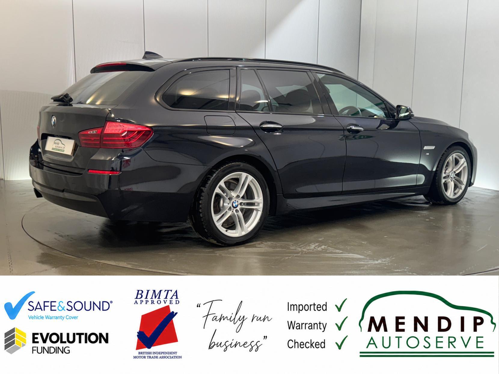 BMW 5 Series view 24