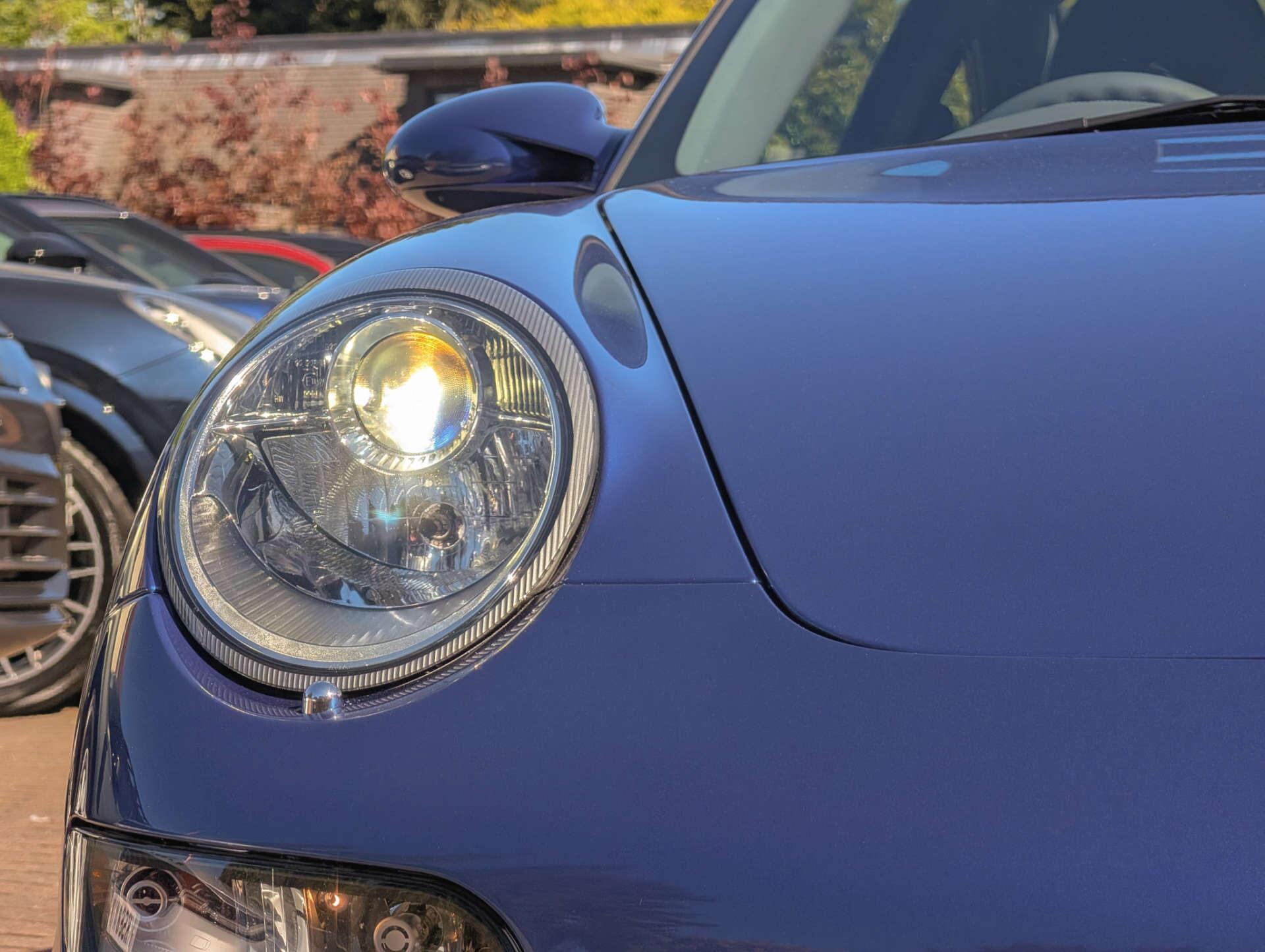 Porsche 911 view 10
