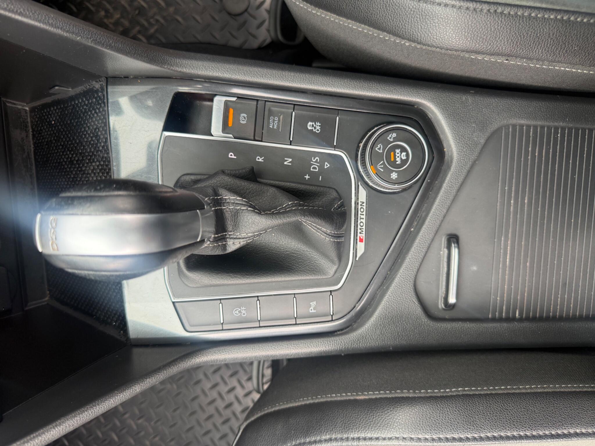 Volkswagen Tiguan view 27