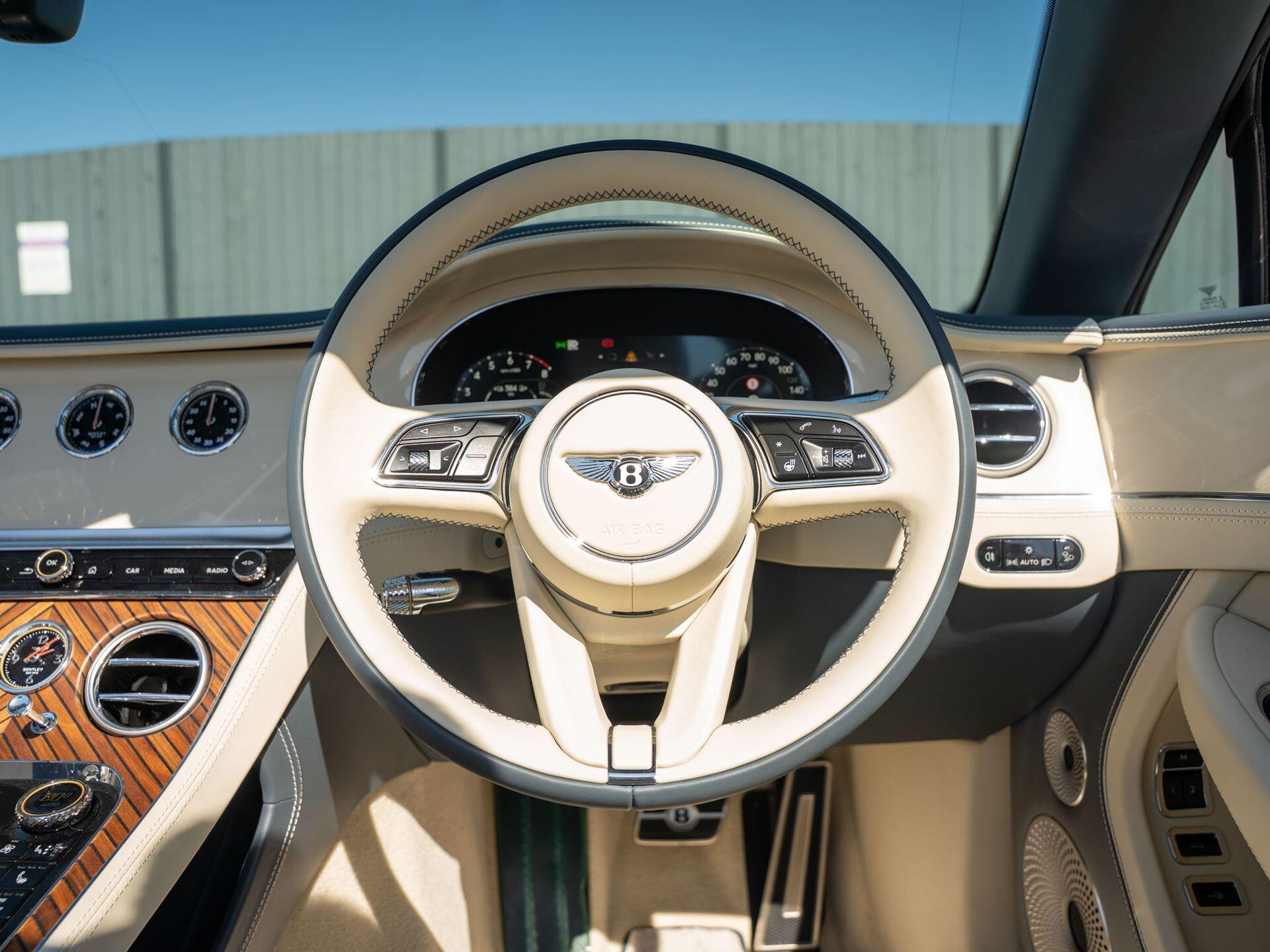 Bentley Continental view 32